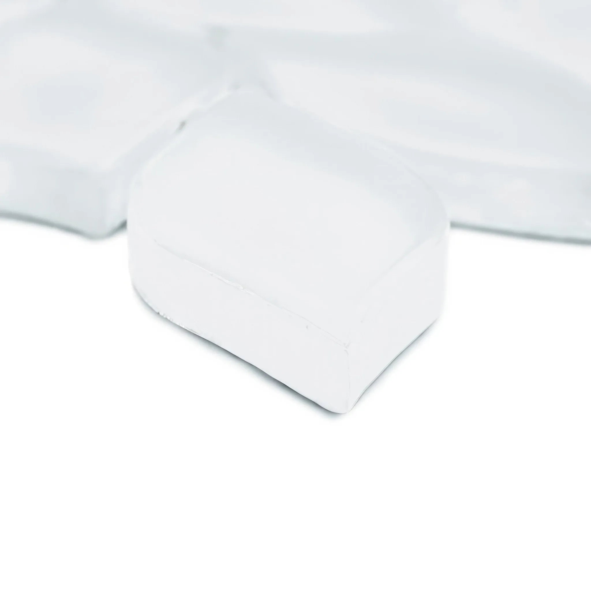 Aurora Leaf White Mosaic