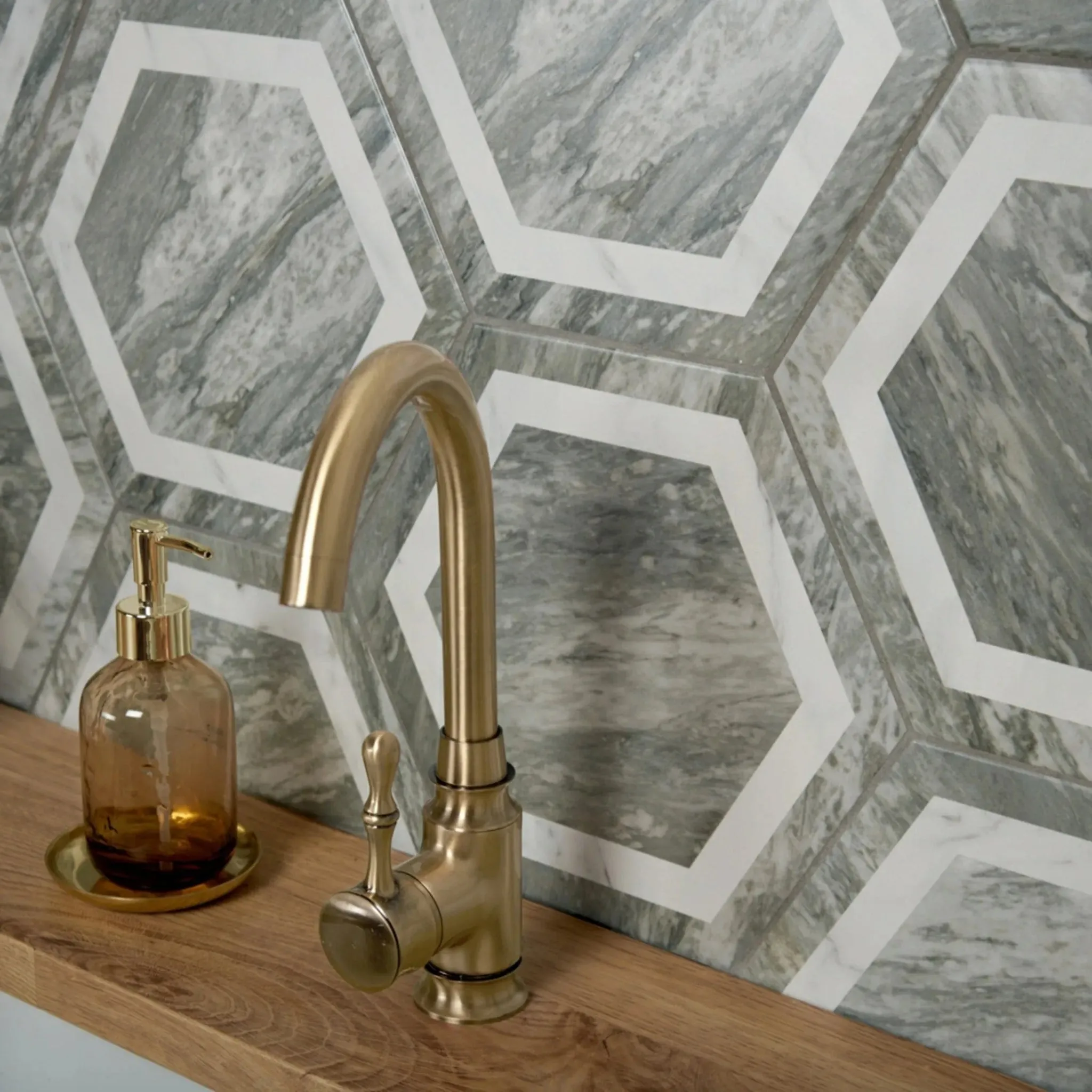 Bardiglio Hexagon Deco