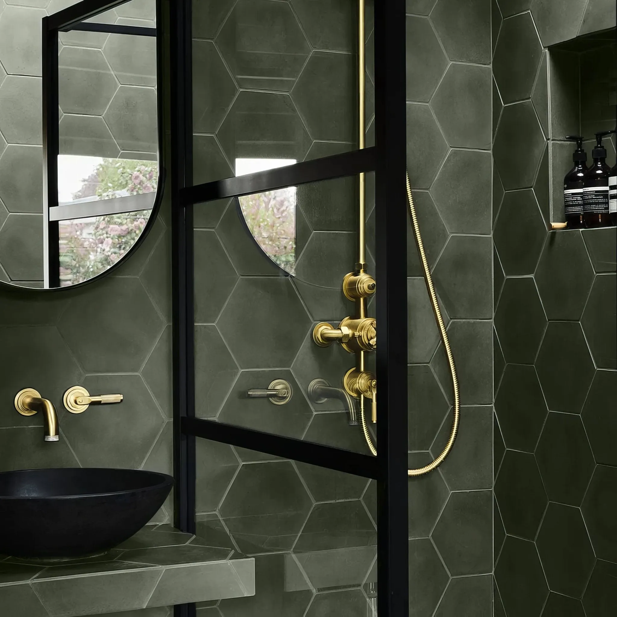 Bay Hexagonal Tile