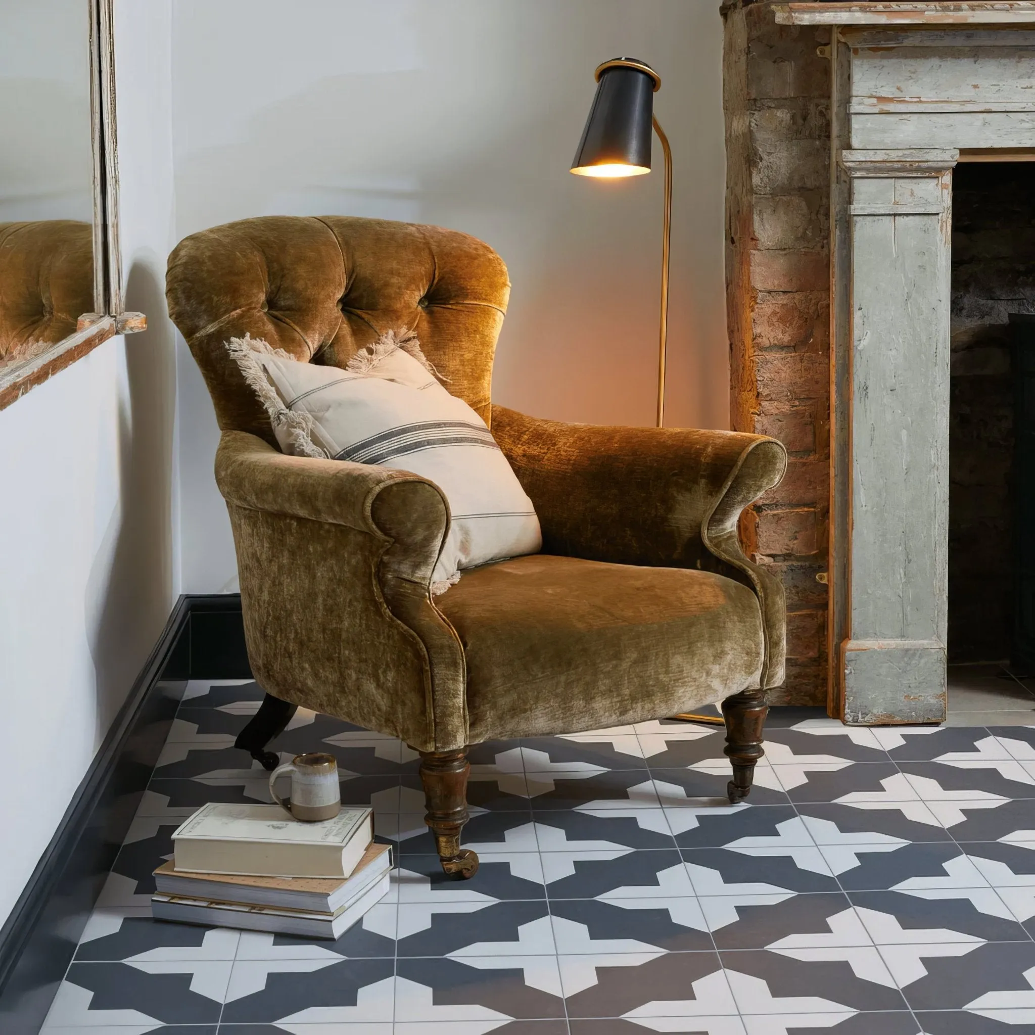 Bert & May Black Crosses Porcelain