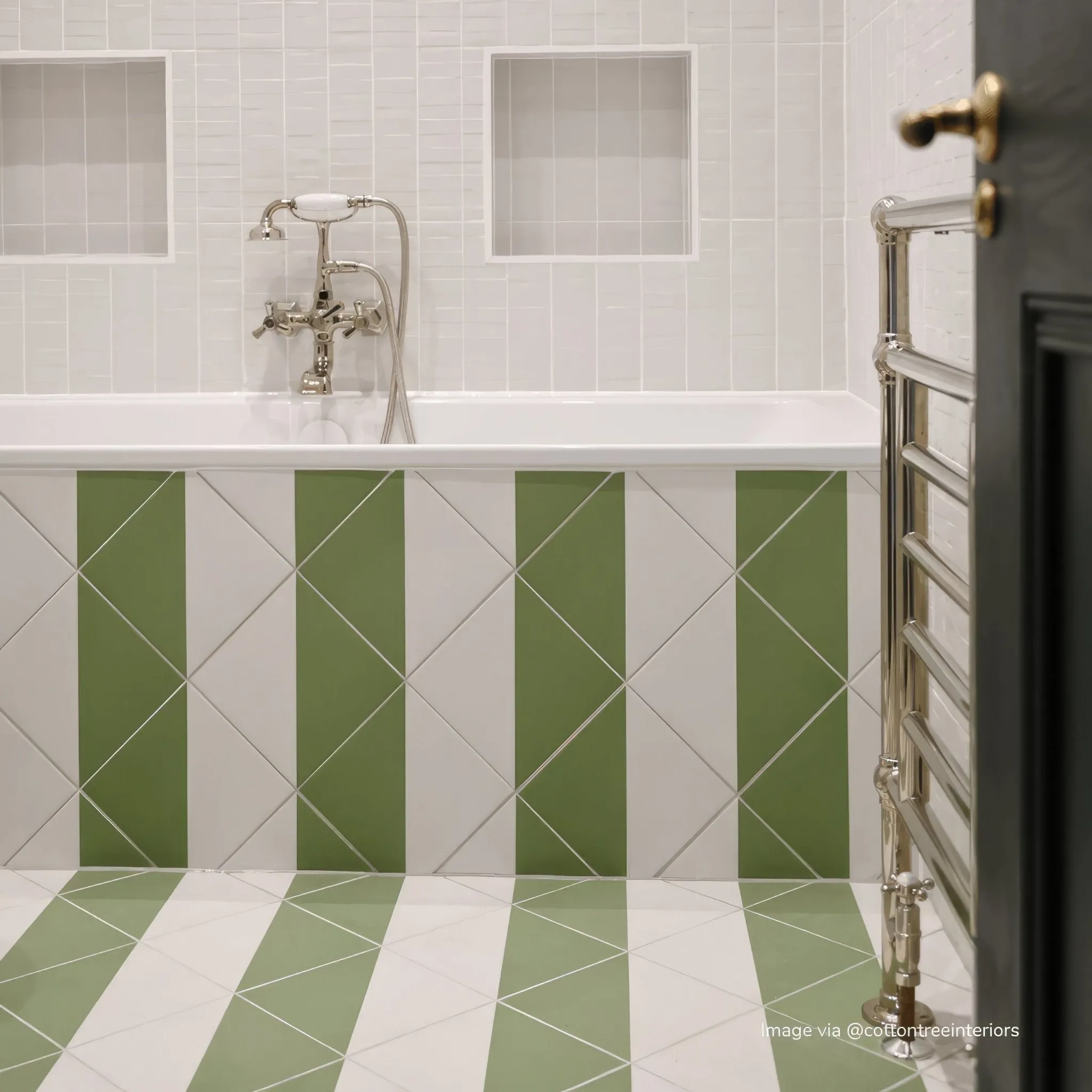 Bert &May Green Alalpardo Porcelain