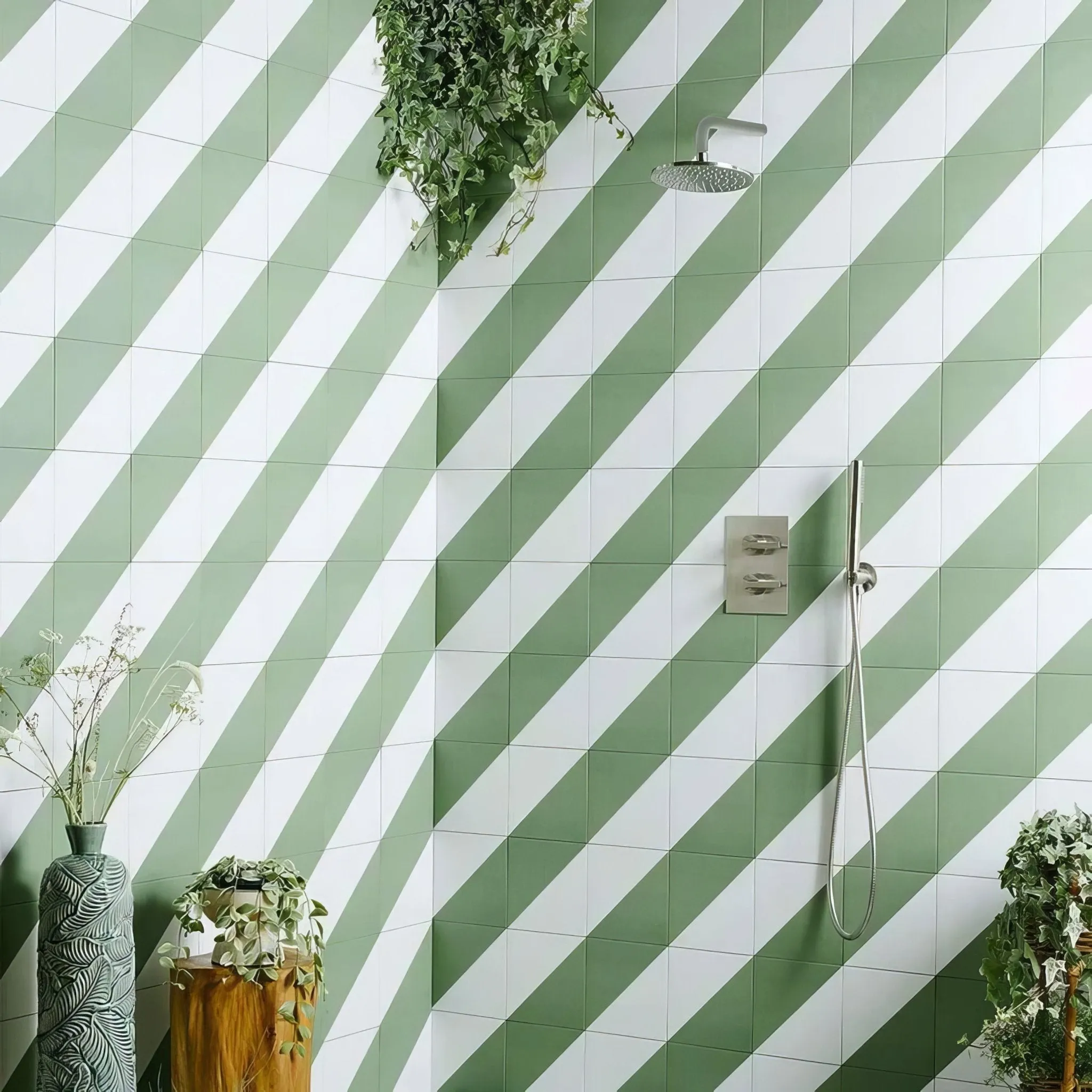 Bert &May Green Alalpardo Porcelain