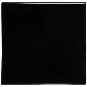 Black Field Tile