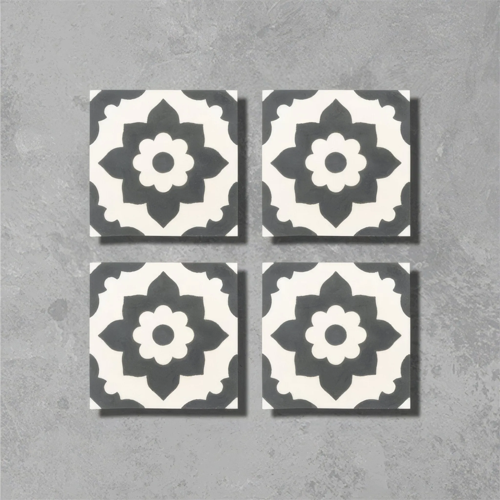 Black Santona Tile