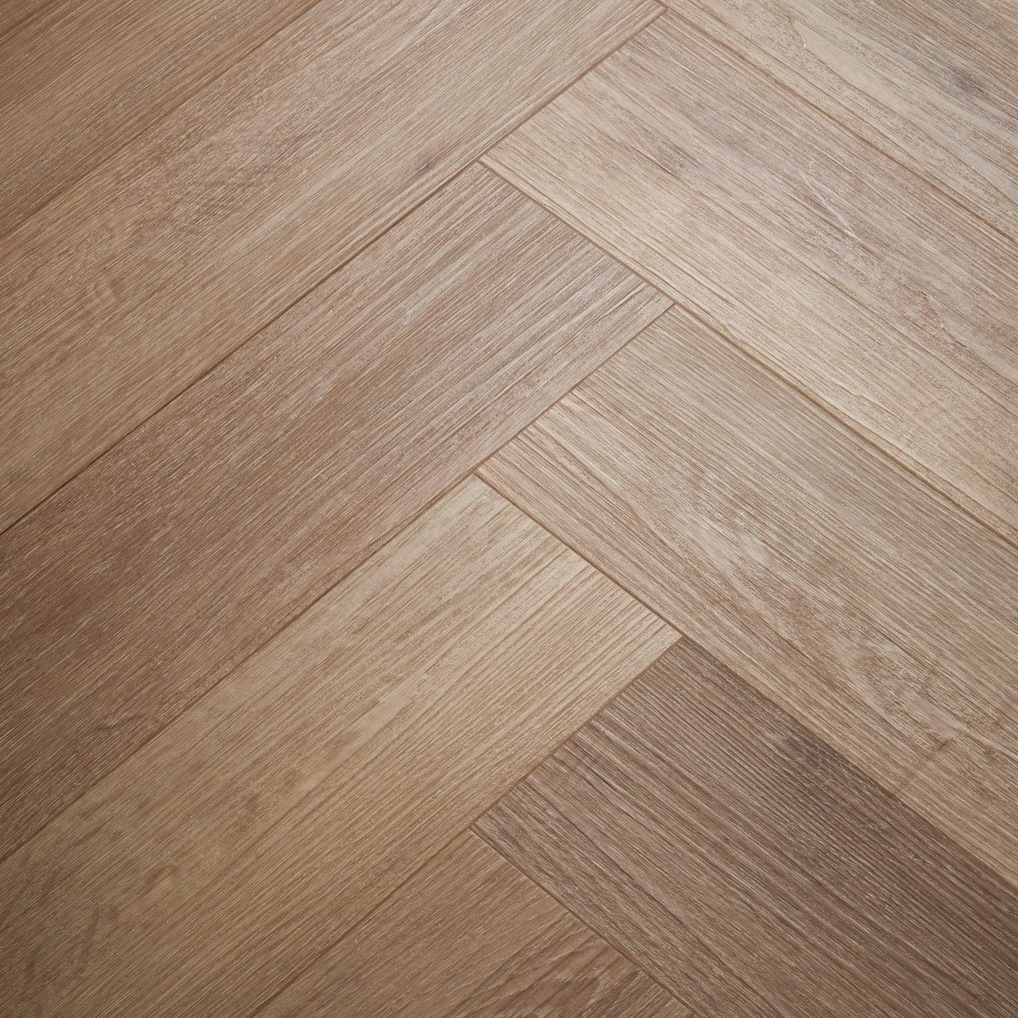 Brecon Blanche Oak Herringbone