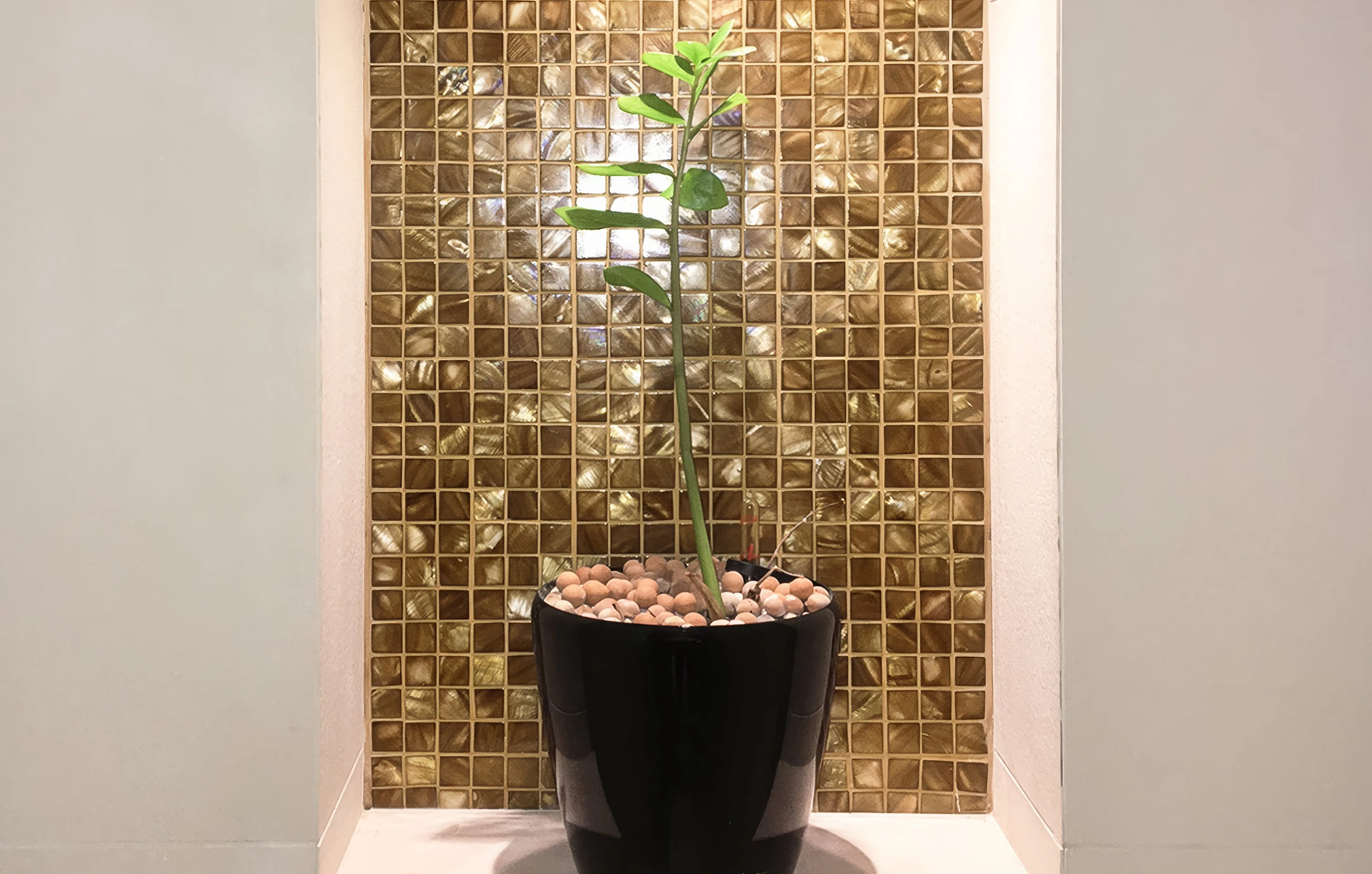 Bronze 25mm Square