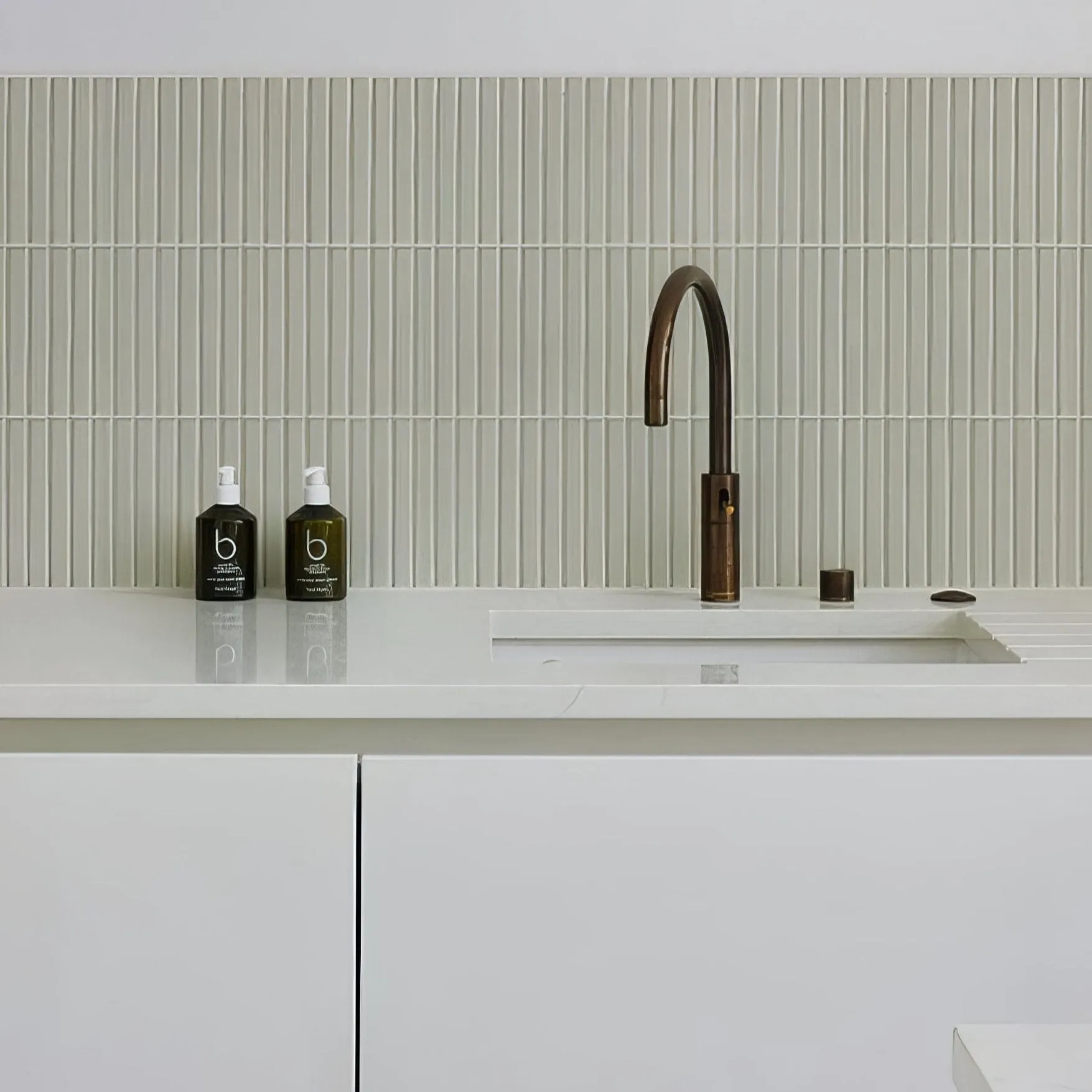 Candy Cane Porcelain Mosaic Vanilla