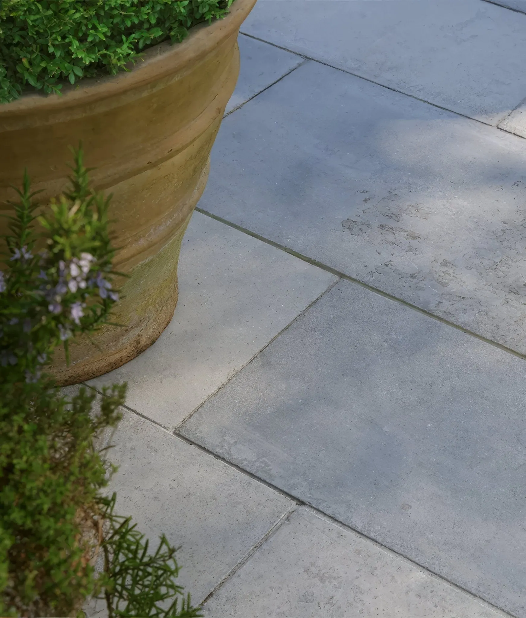 Chaldon Limestone Tumbled Etched Finish