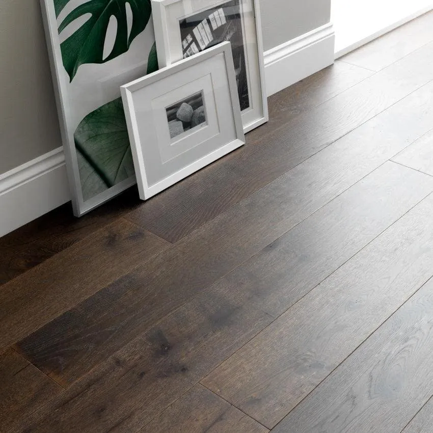 Chepstow Planed Cocoa Oak