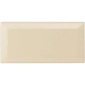 County White Metro Bevelled Tile