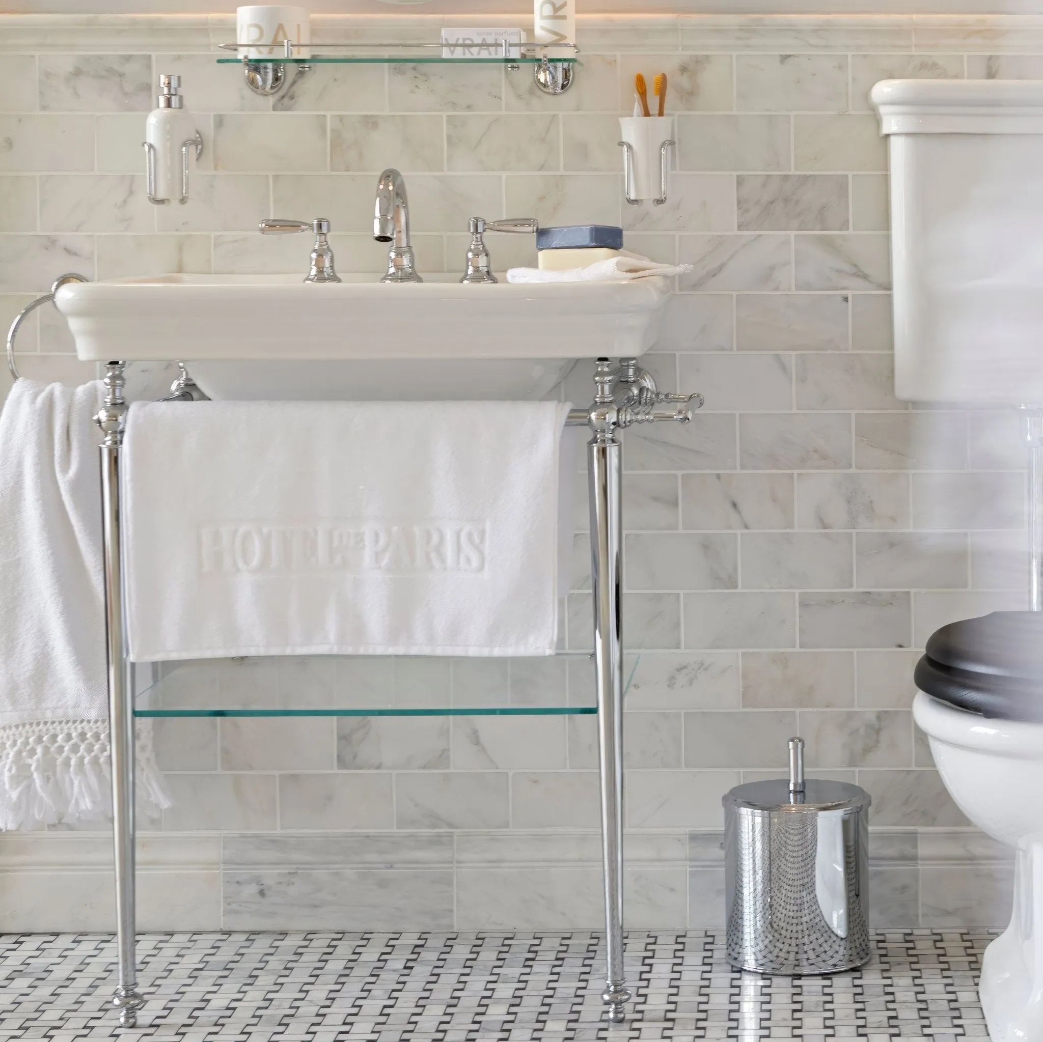 East Hampton Skirting Honed