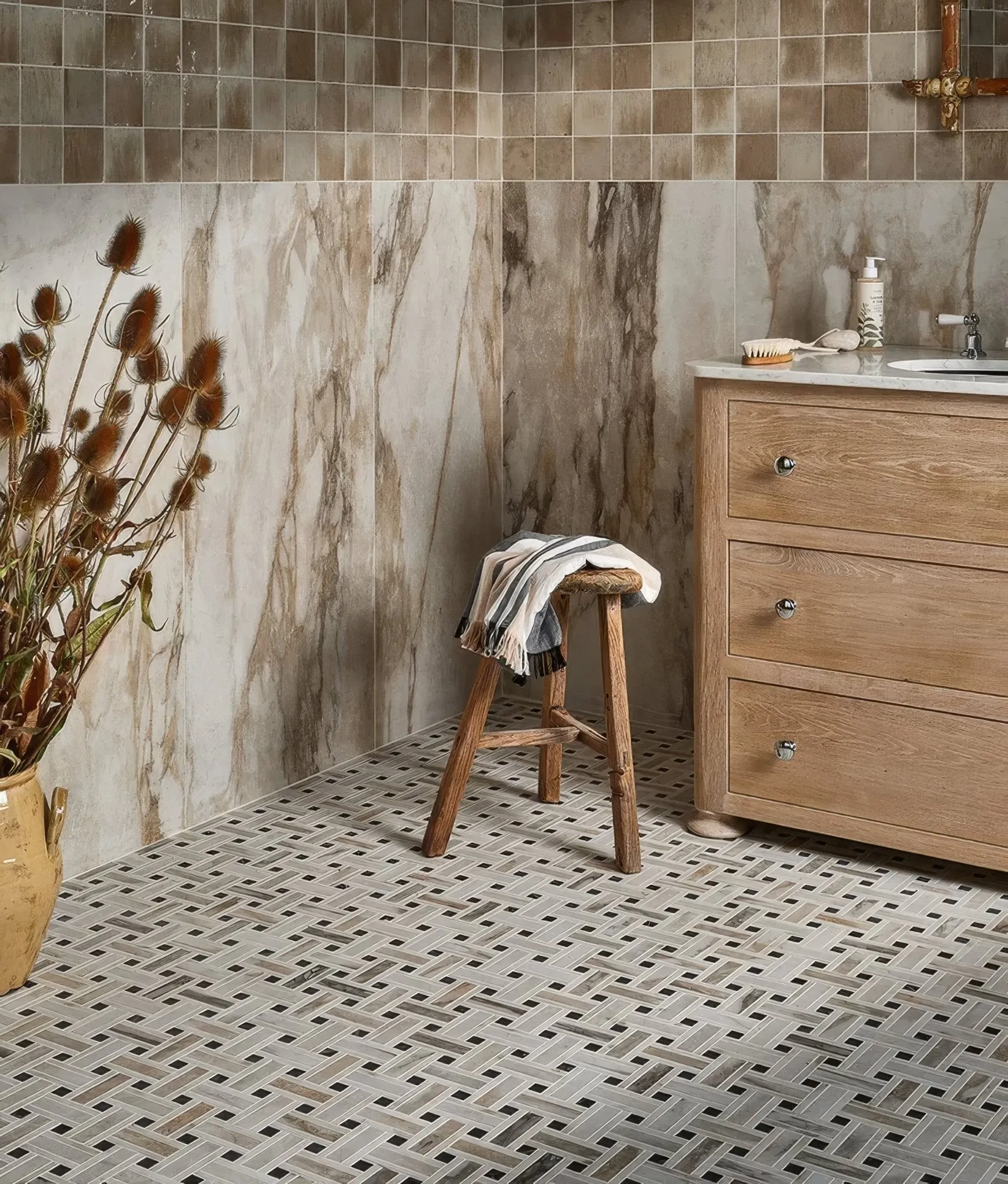 East Village Porcelain Basketweave Mosaic Oro