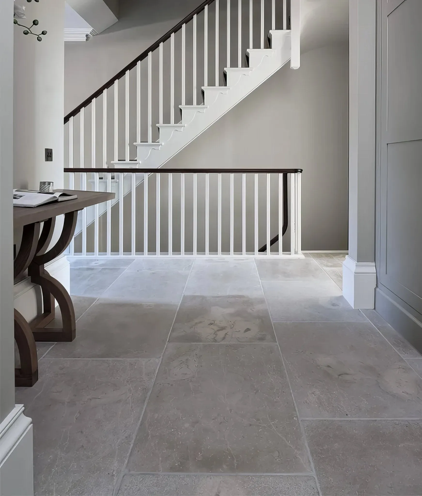 Eiffel Limestone Tumbled Finish