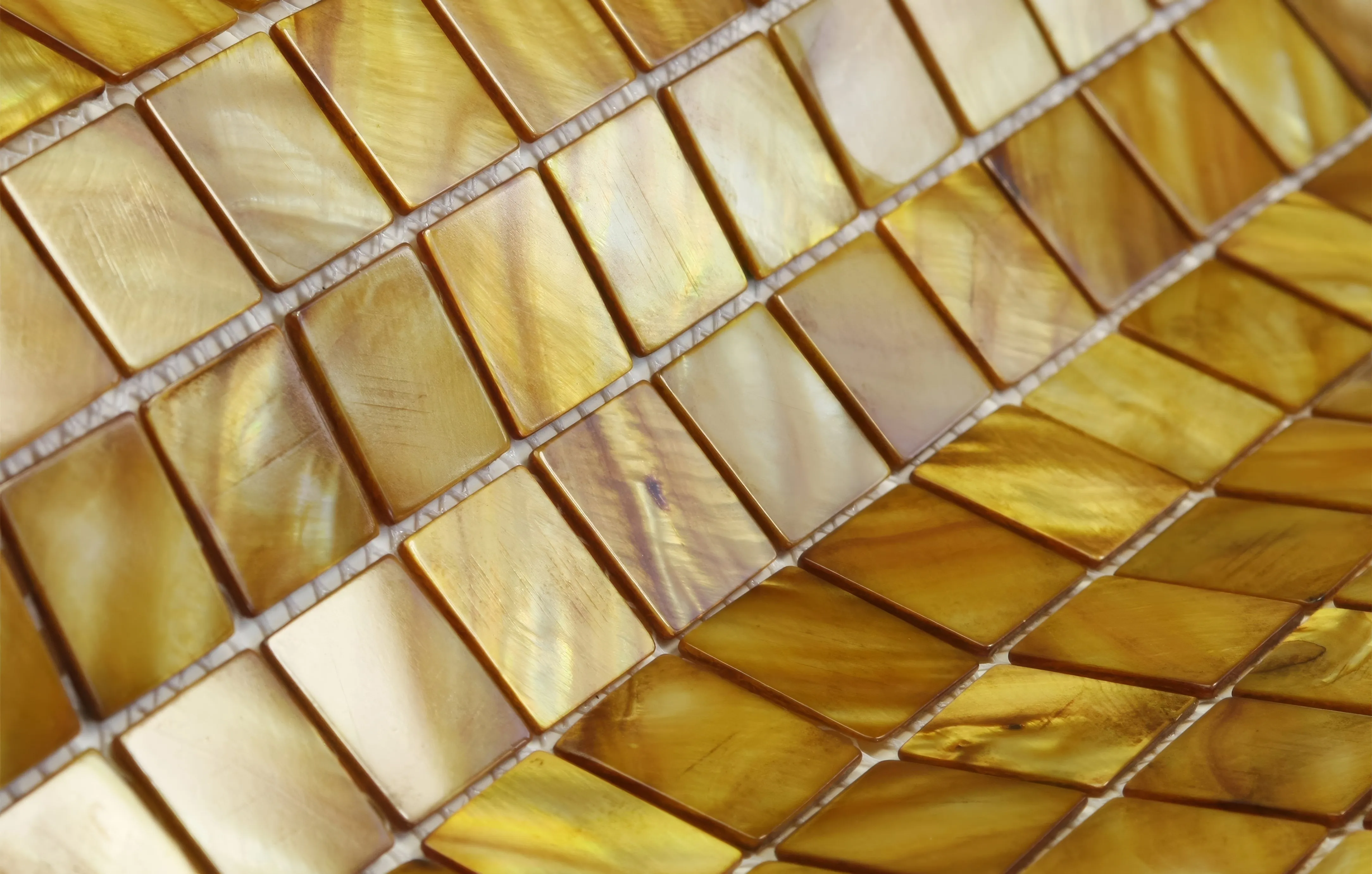 Emerald Gold 25mm Square