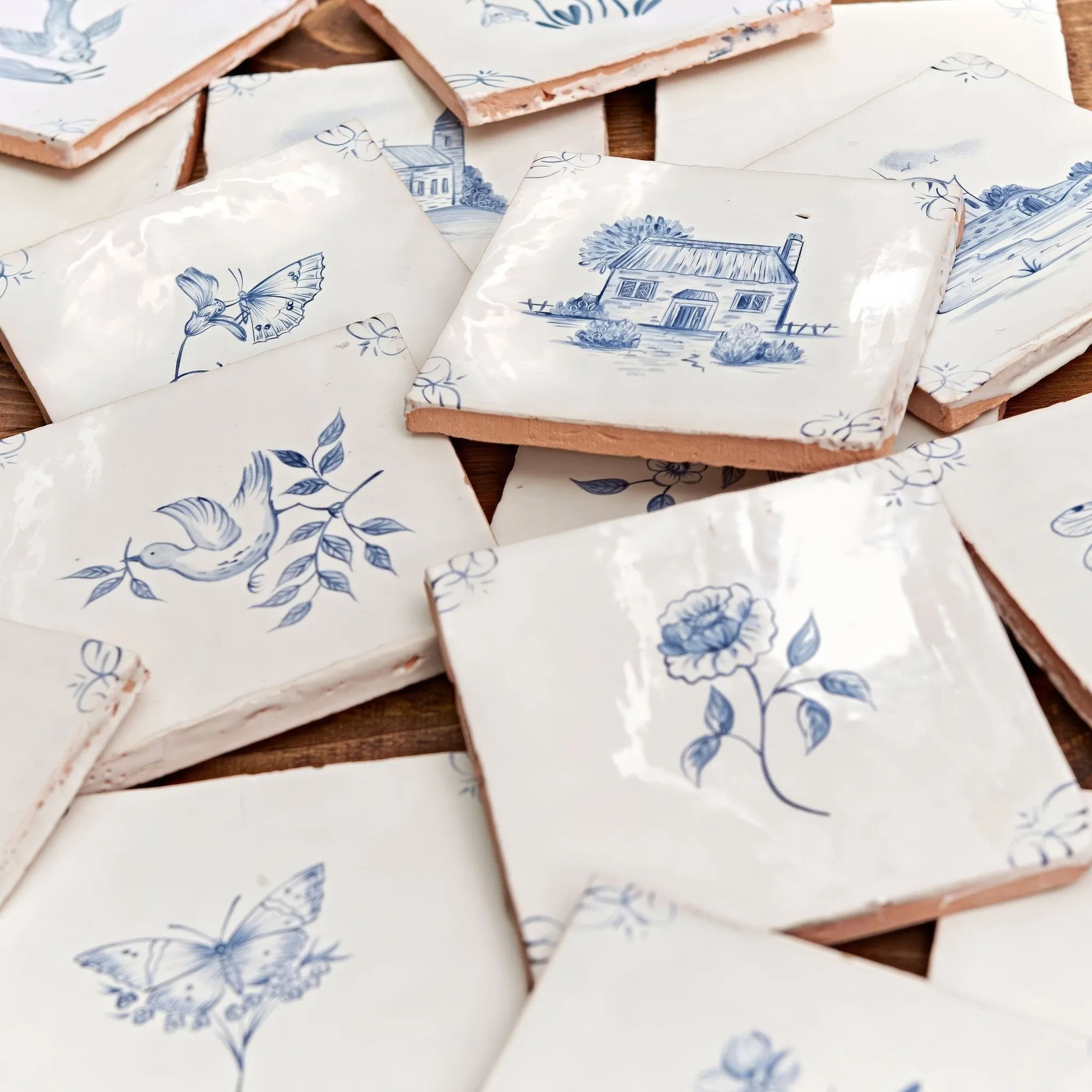 English Delft Snowdrop