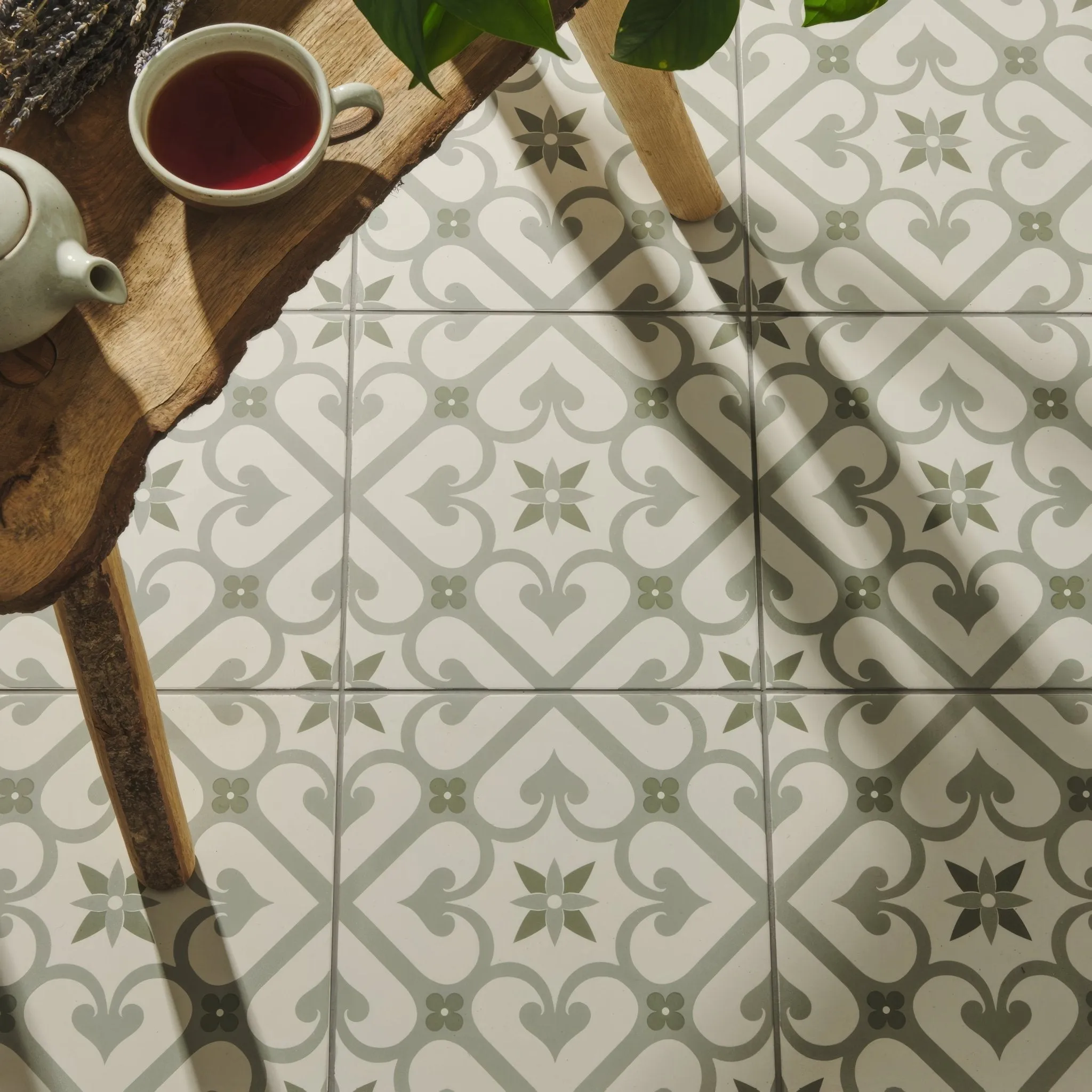 Epoque Green On Chalk