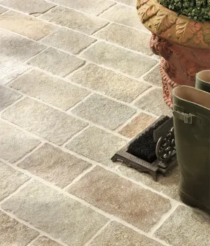 Farley Limestone Cobbles Seasoned Finish