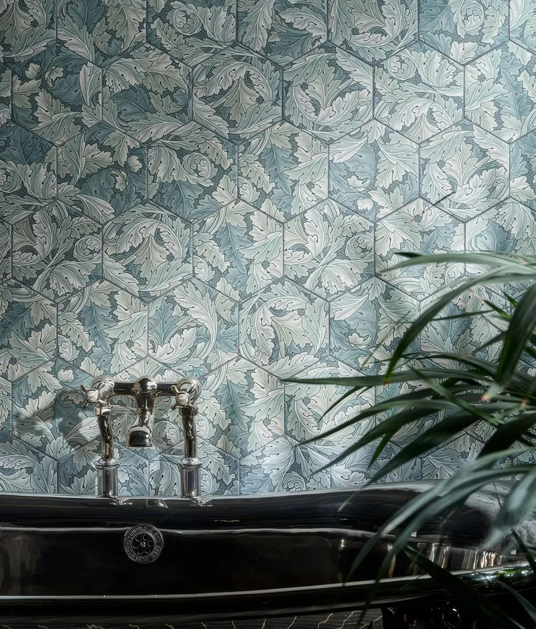 Folly Porcelain Moss Matt