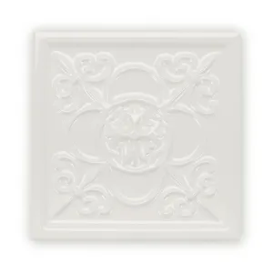 Giralda Cascara Decor Square