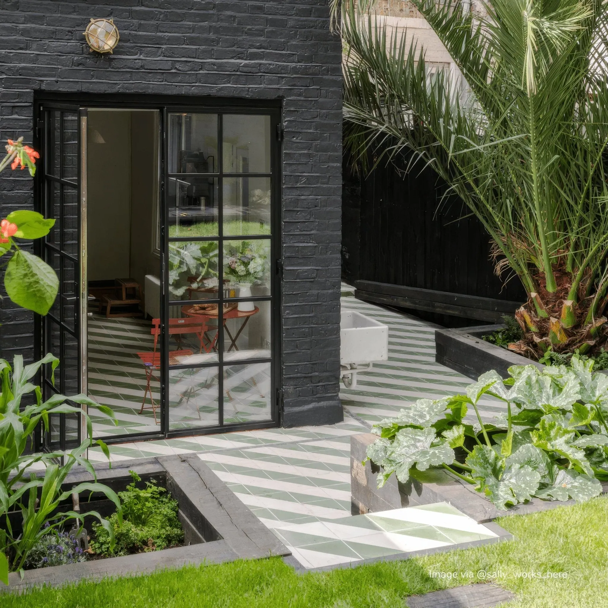 Green Alalpardo Tile