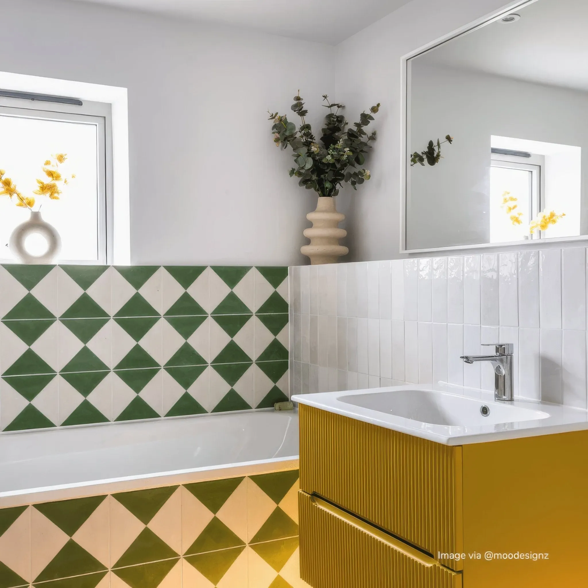 Green Churriana Tile