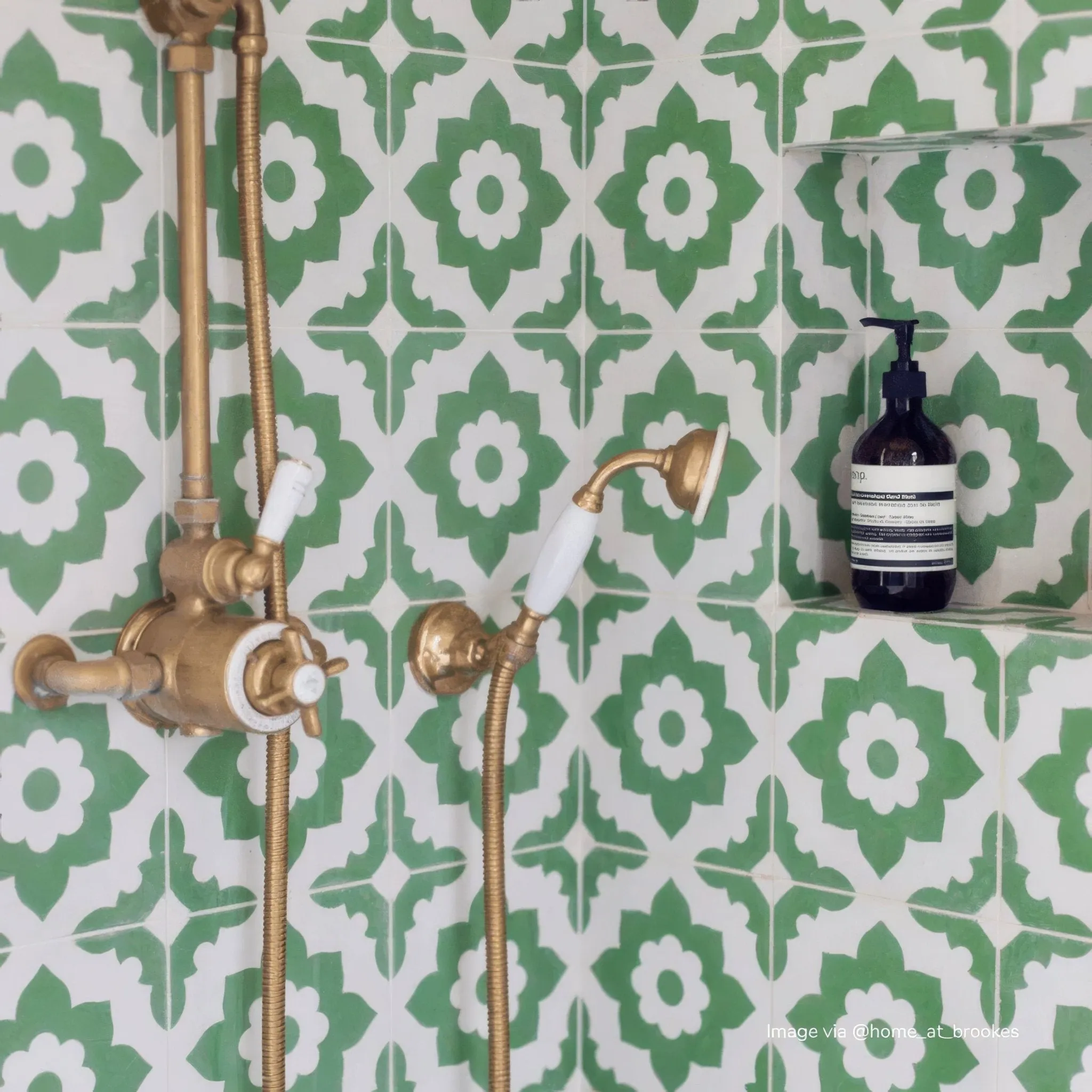 Green Santona Tile