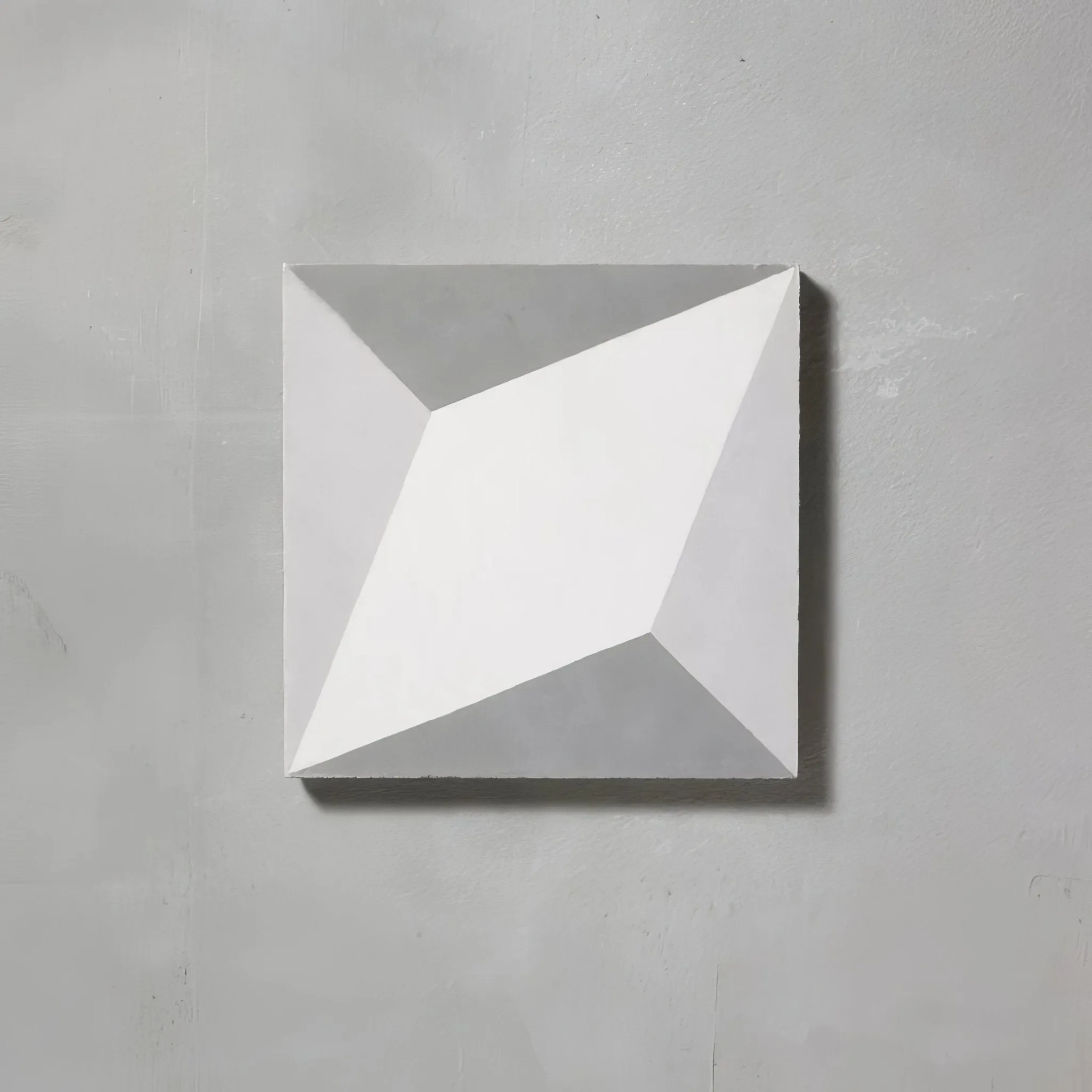 Grey Otura Tile