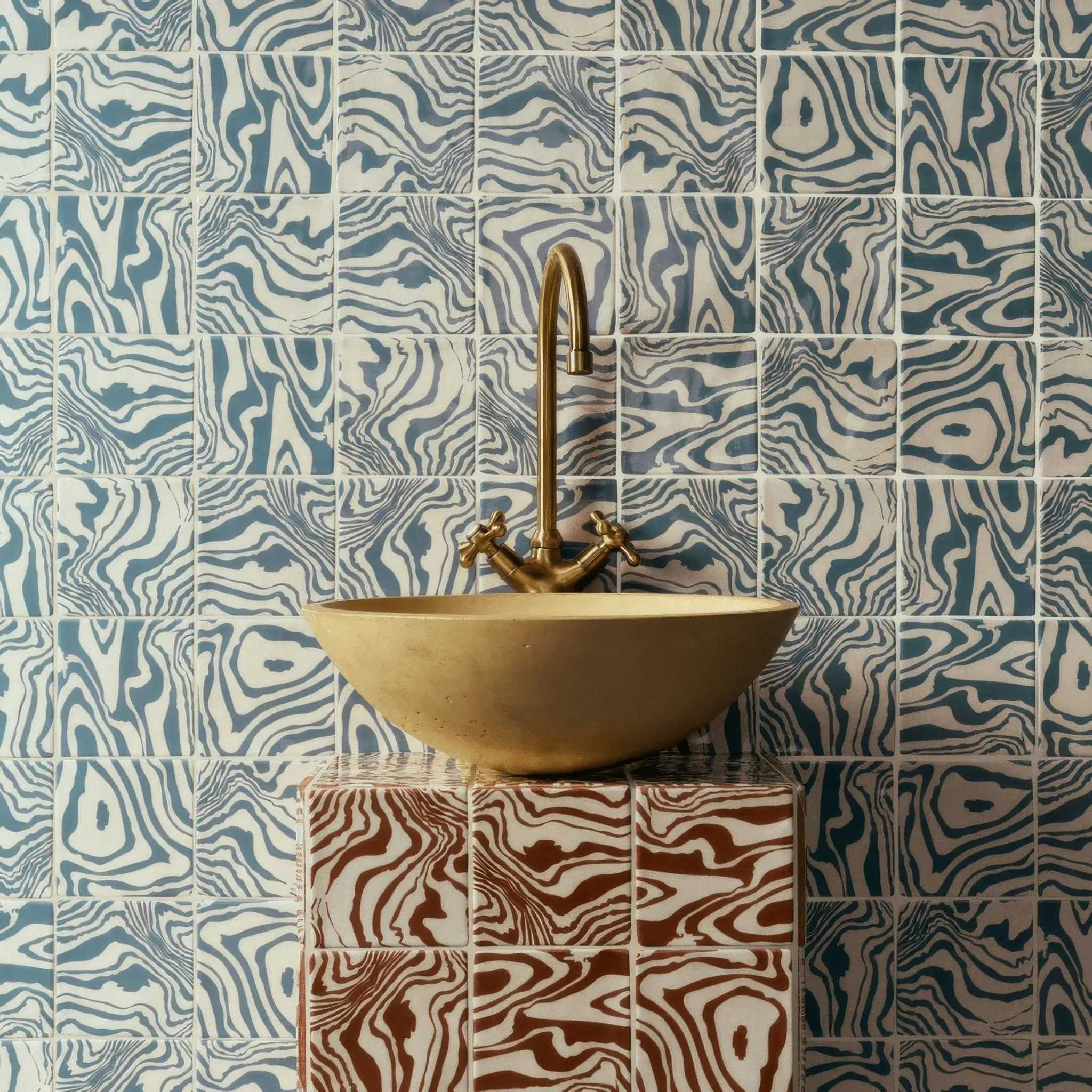 Henry Holland Studio Pour Blue Glazed Square