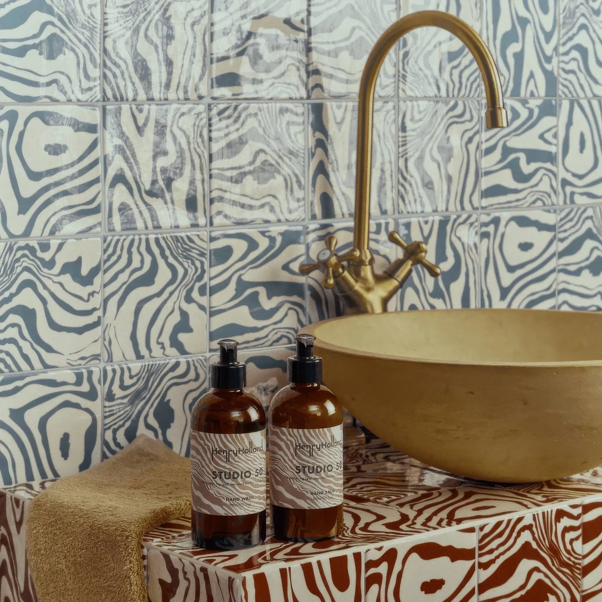 Henry Holland Studio Pour Blue Glazed Square