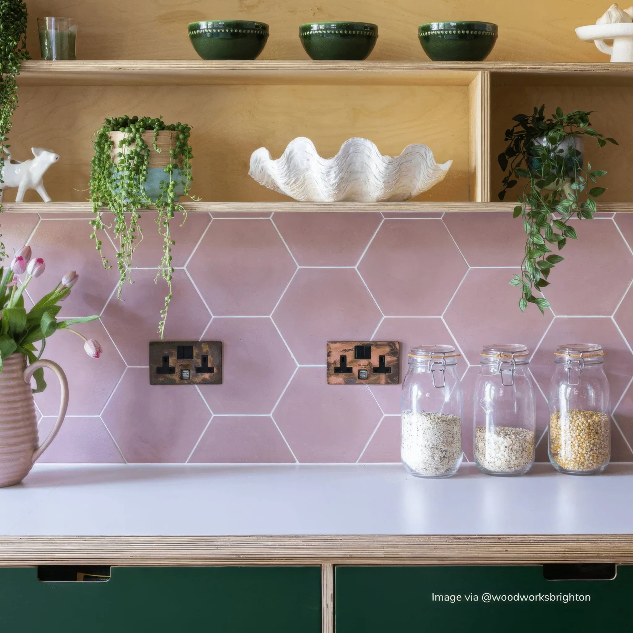 Iris Hexagonal Tile