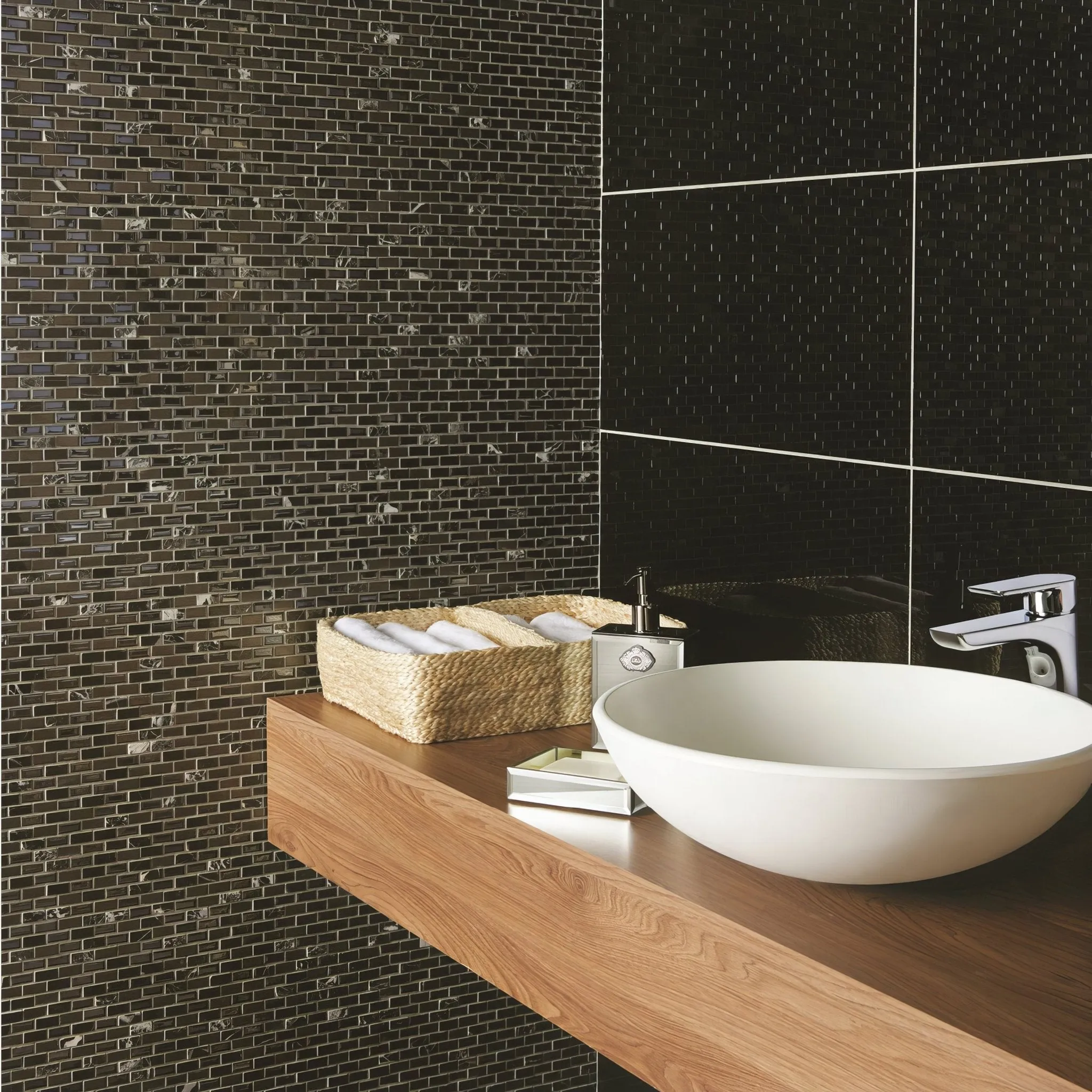 Kauali Brickbond Mixed Mosaics