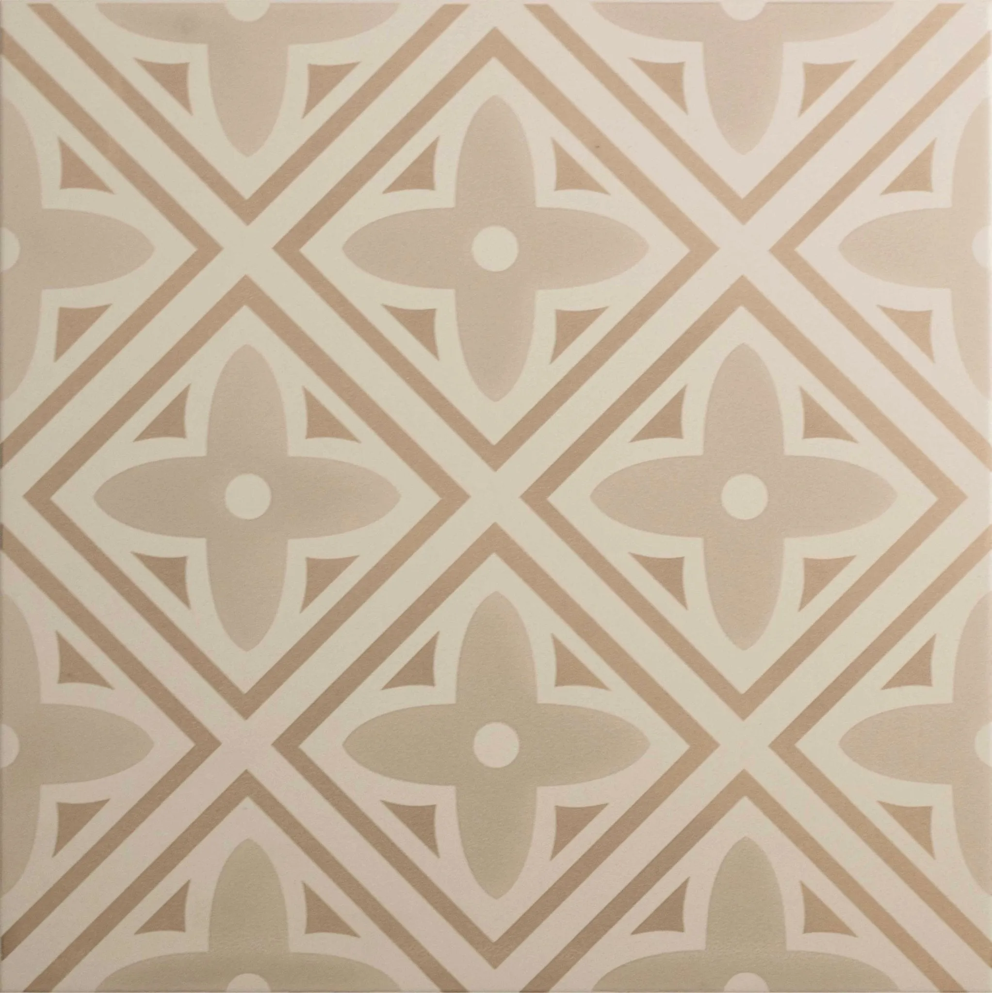 Leigh Taupe On Chalk