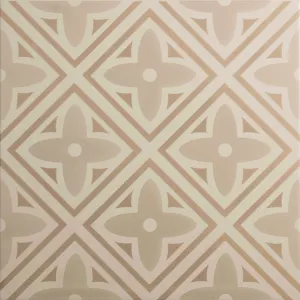 Leigh Taupe On Chalk