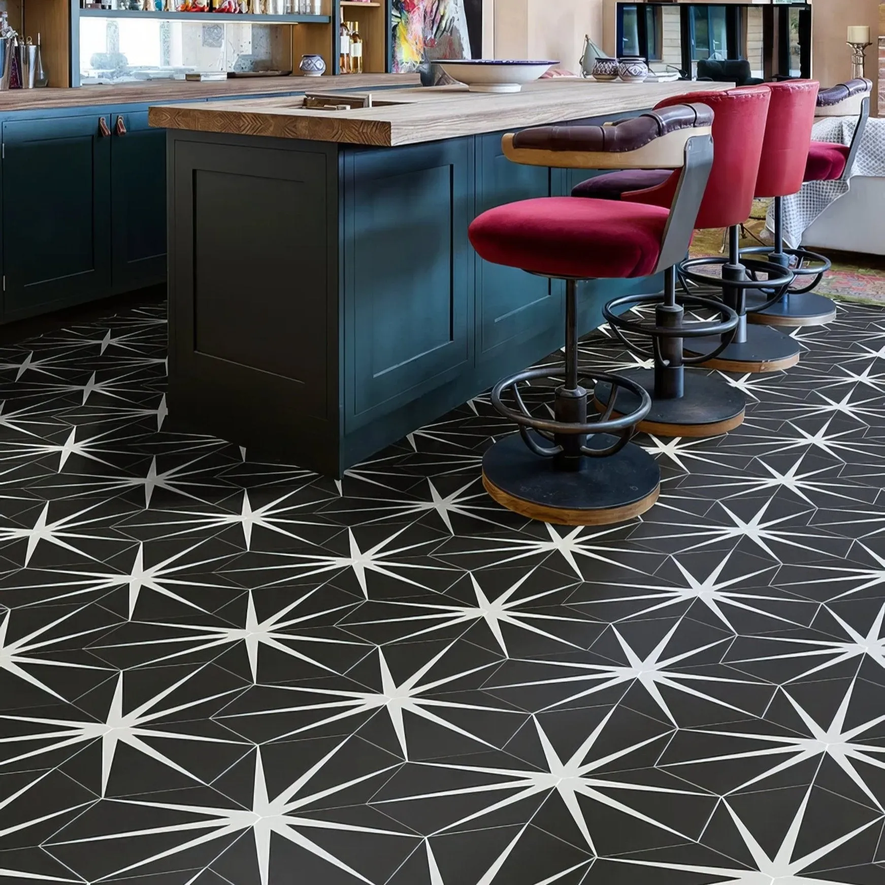 Lily Pad Porcelain Off Black