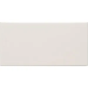 Lily Satin Half Tile