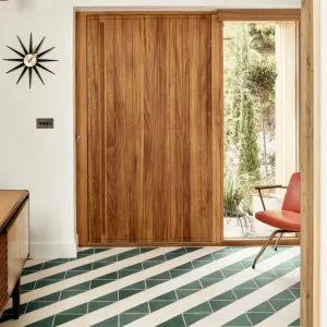Livid Alalpardo Tile