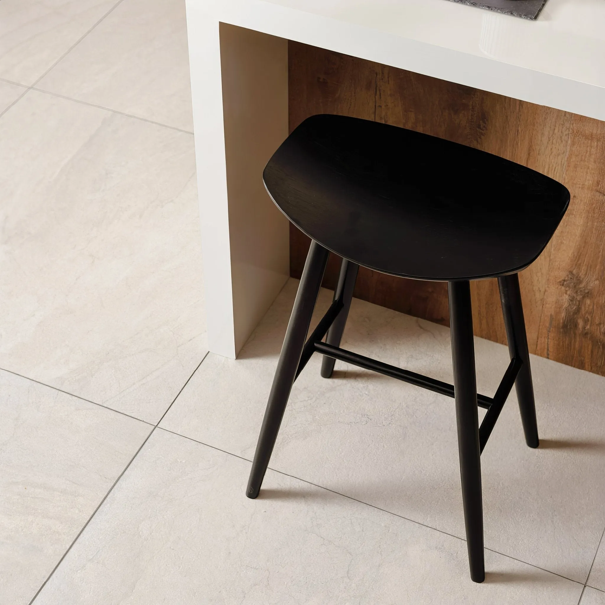 Mediterraneo Off White Matt Glazed Porcelain