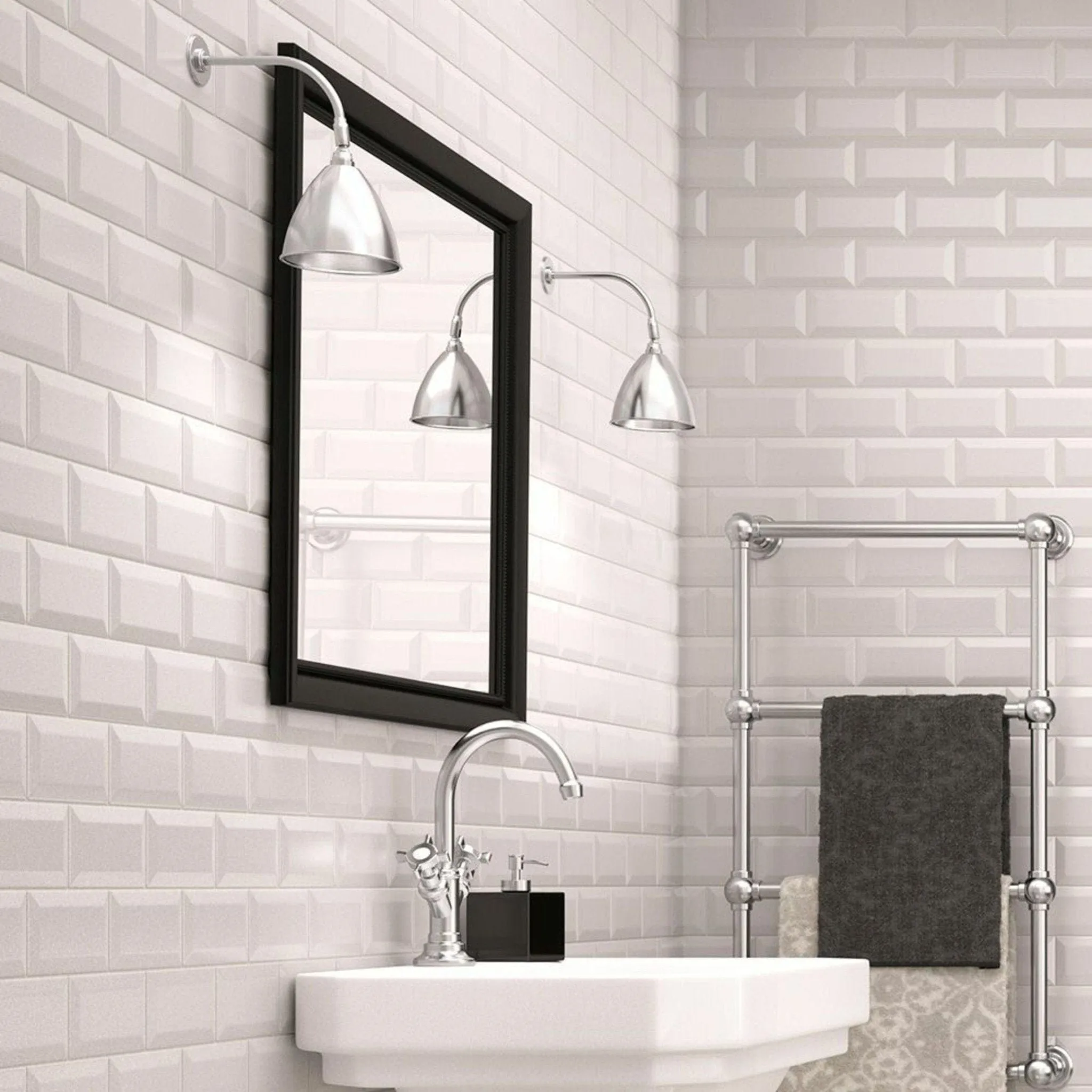 Metro Matt White