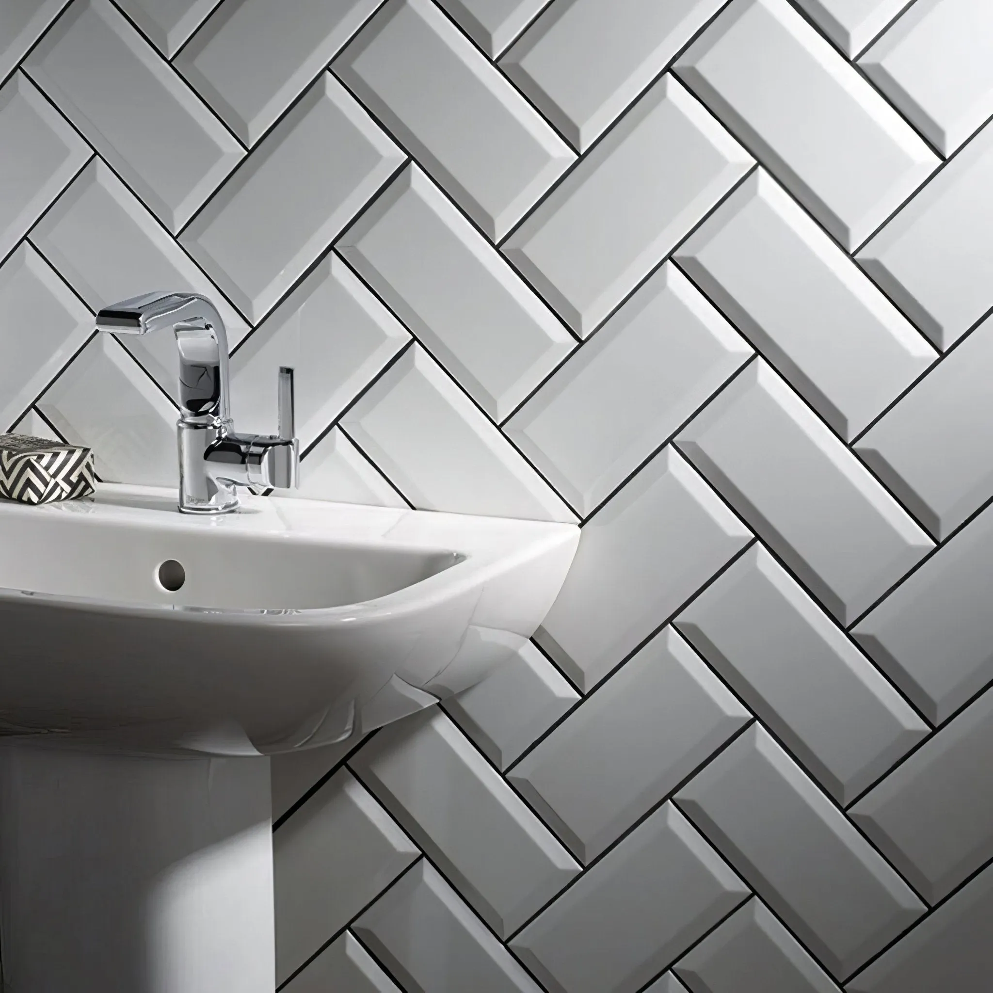 Metro White Ceramic Gloss