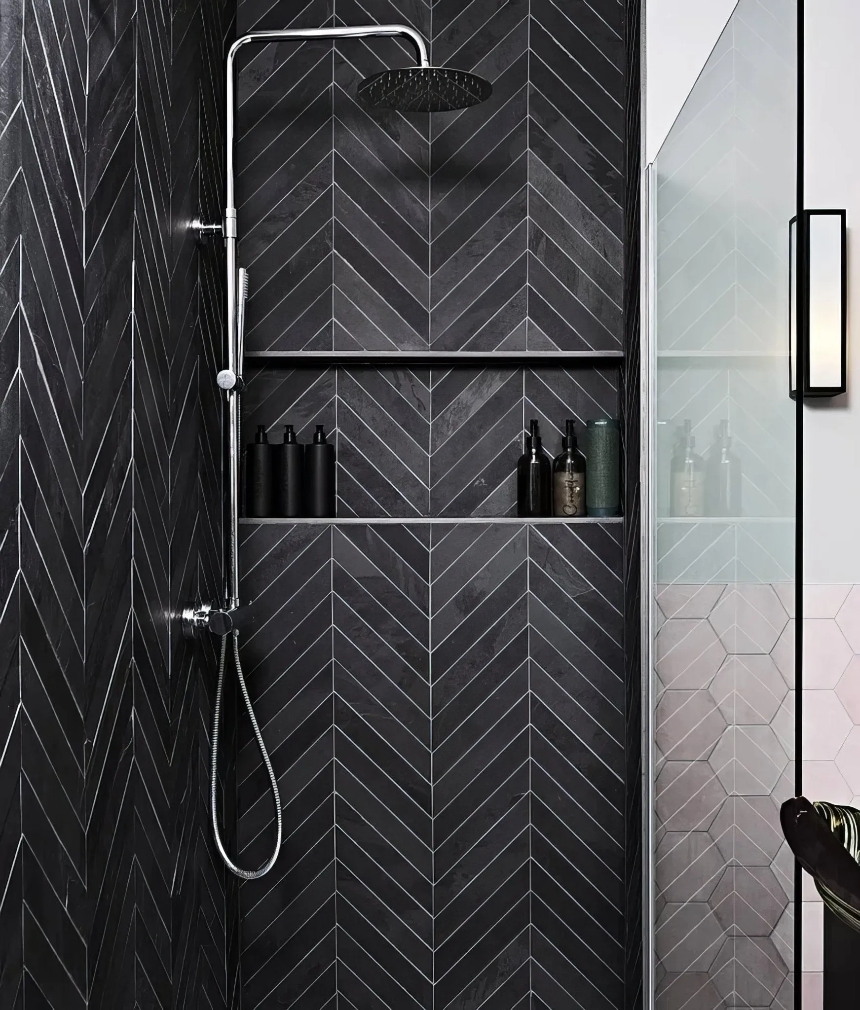 Metropolitan Slate Chevron Riven Finish