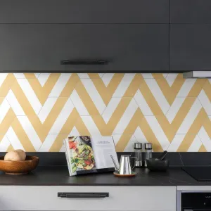 Neapolitan Porcelain Yellow