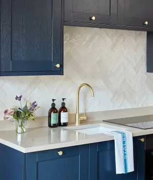 Oasis Ceramic White