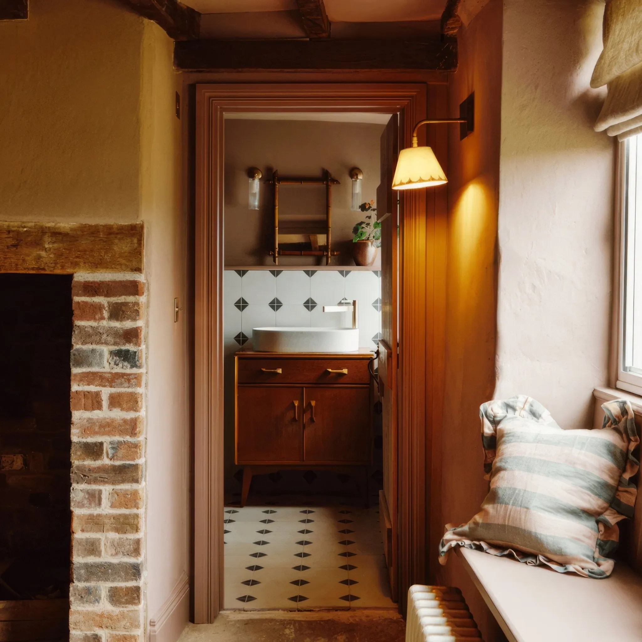 Old Iron Cozar Porcelain Tile