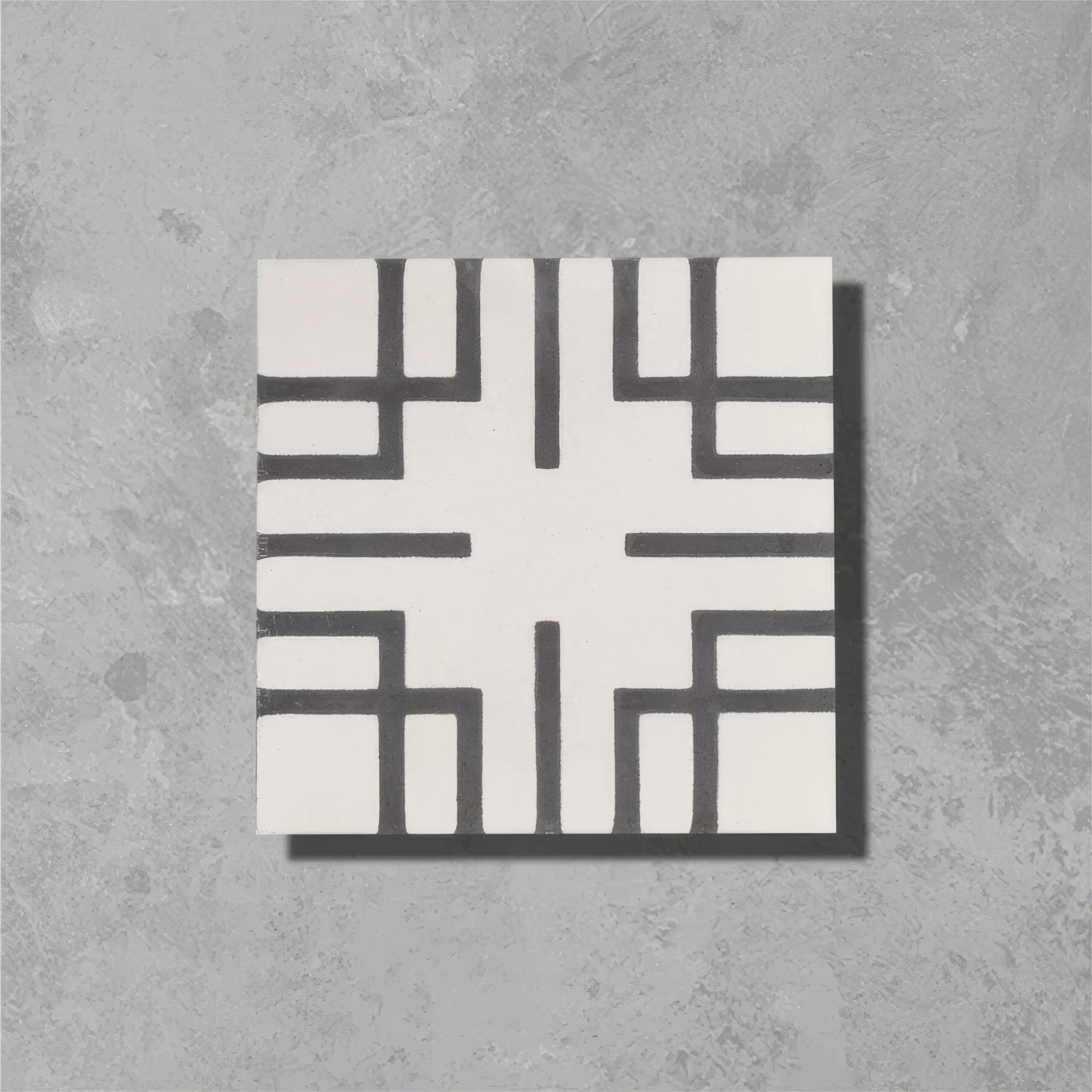 Old Iron Maze Five Tile