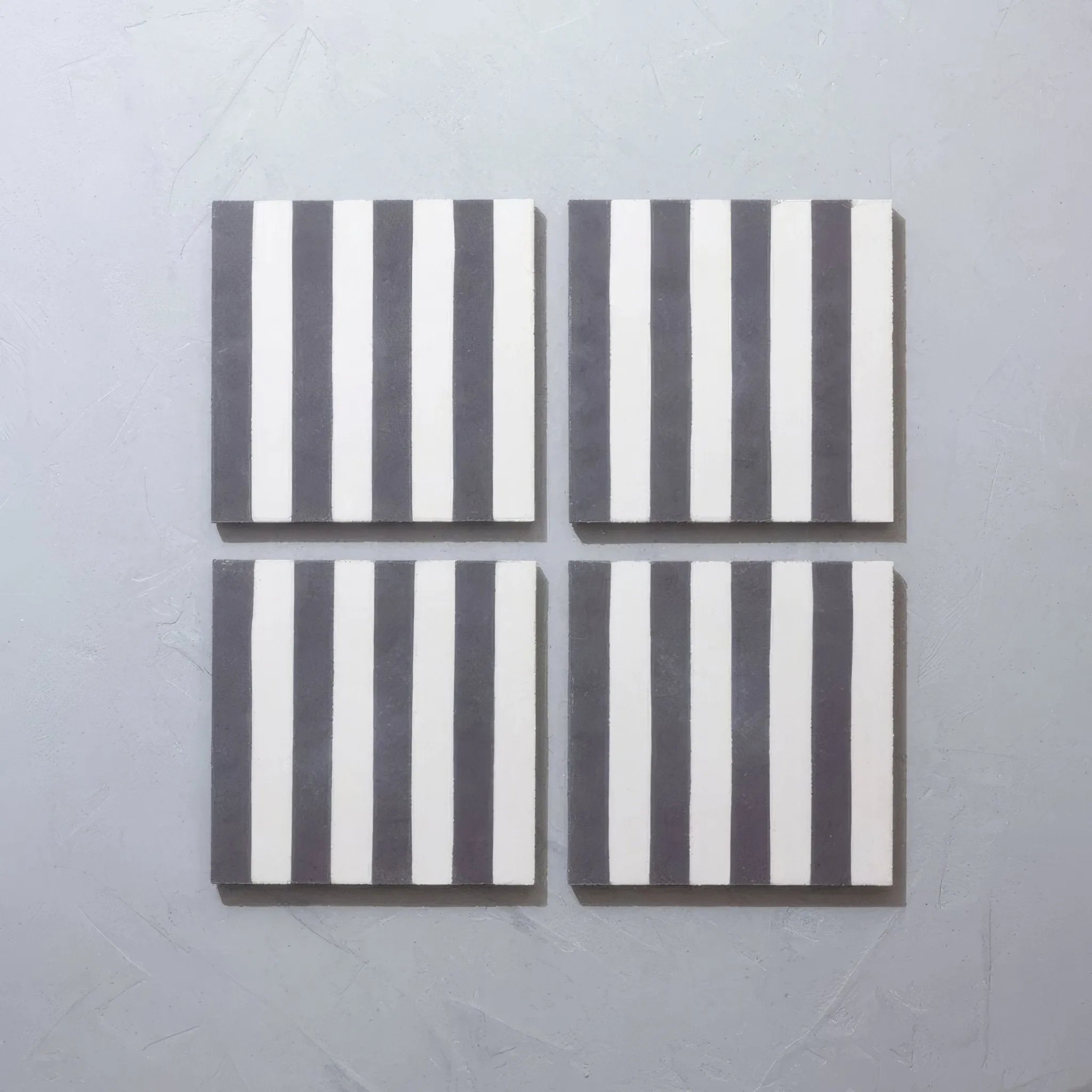 Old Iron Midi Stripe Tile