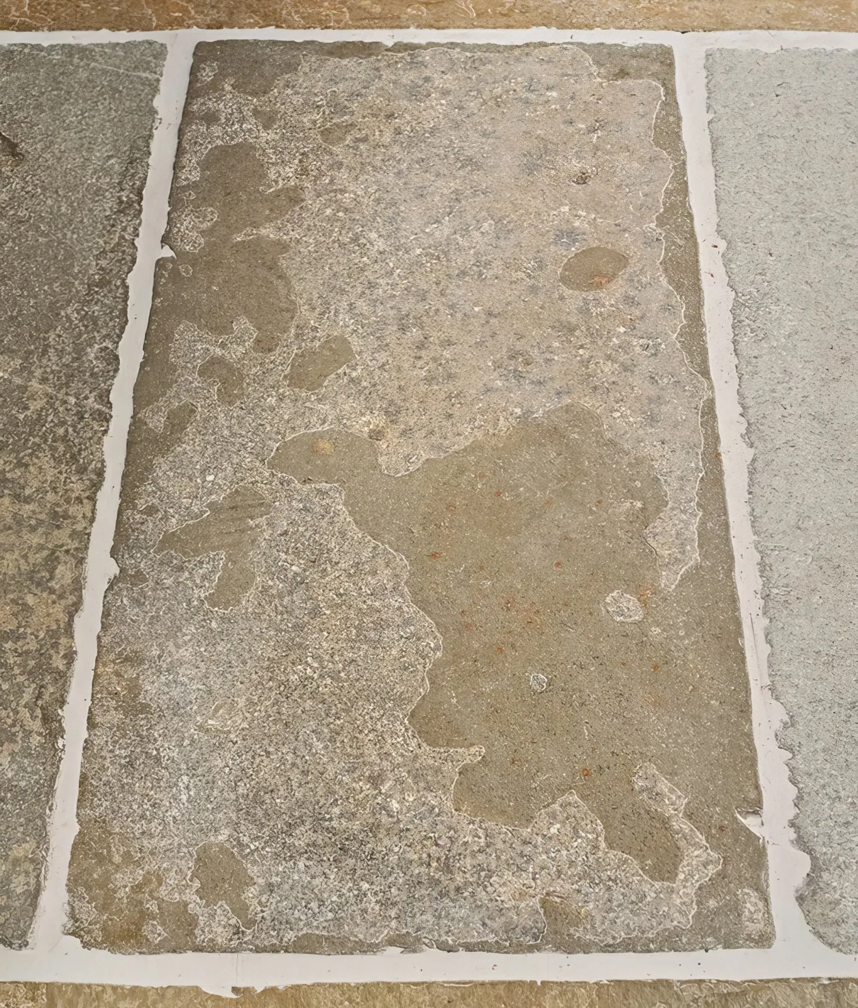 Old Paris Limestone Seasoned Finish