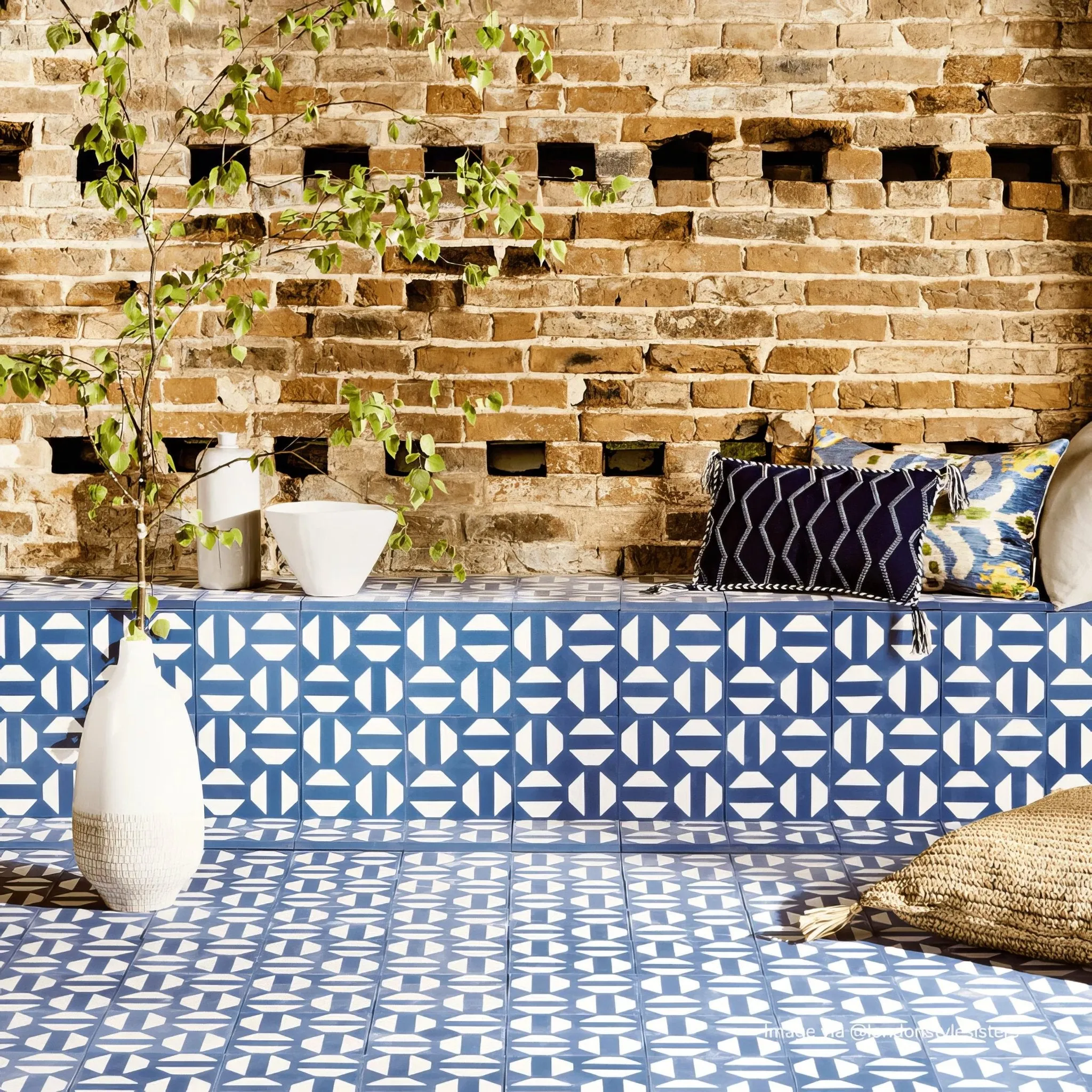 Pals Tile