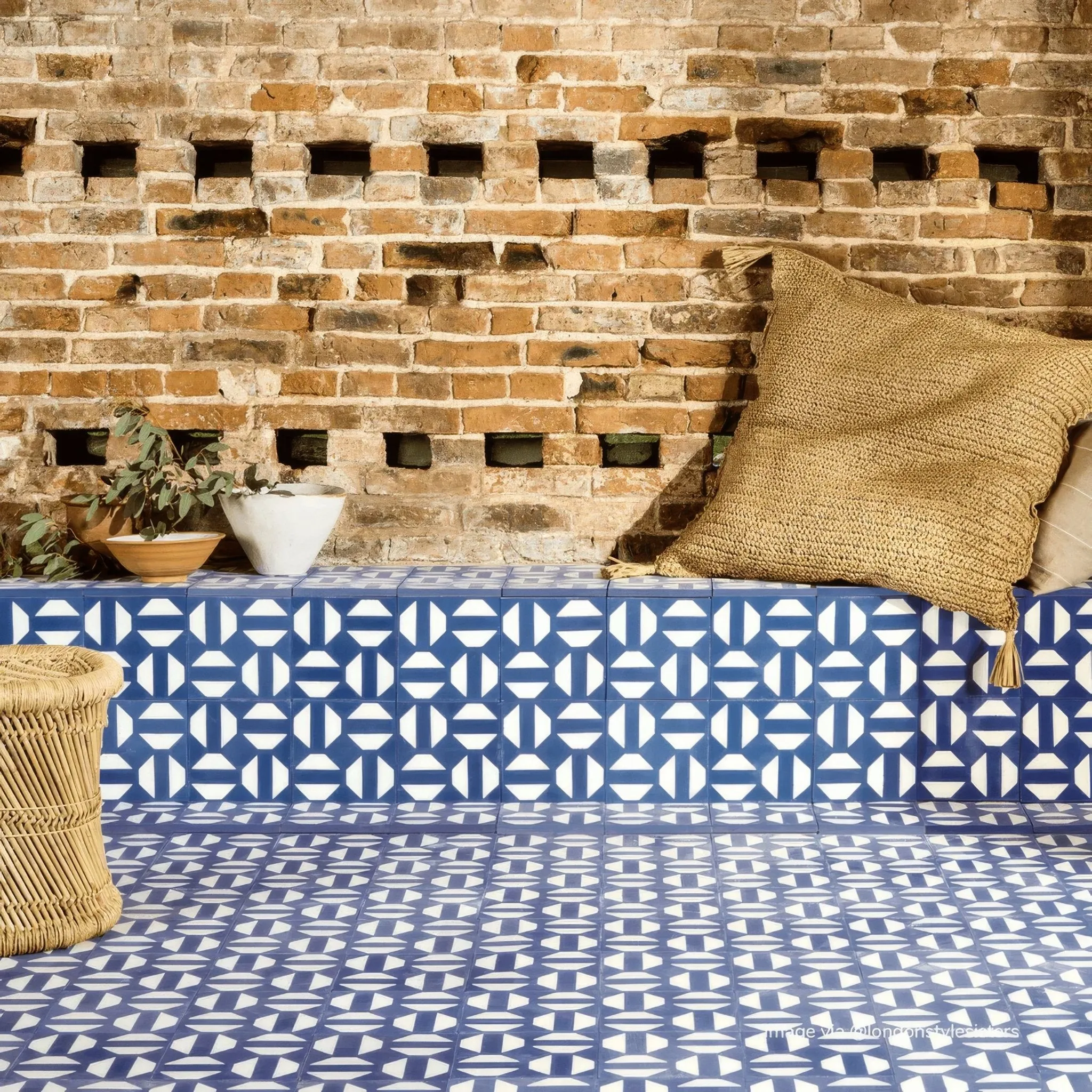 Pals Tile