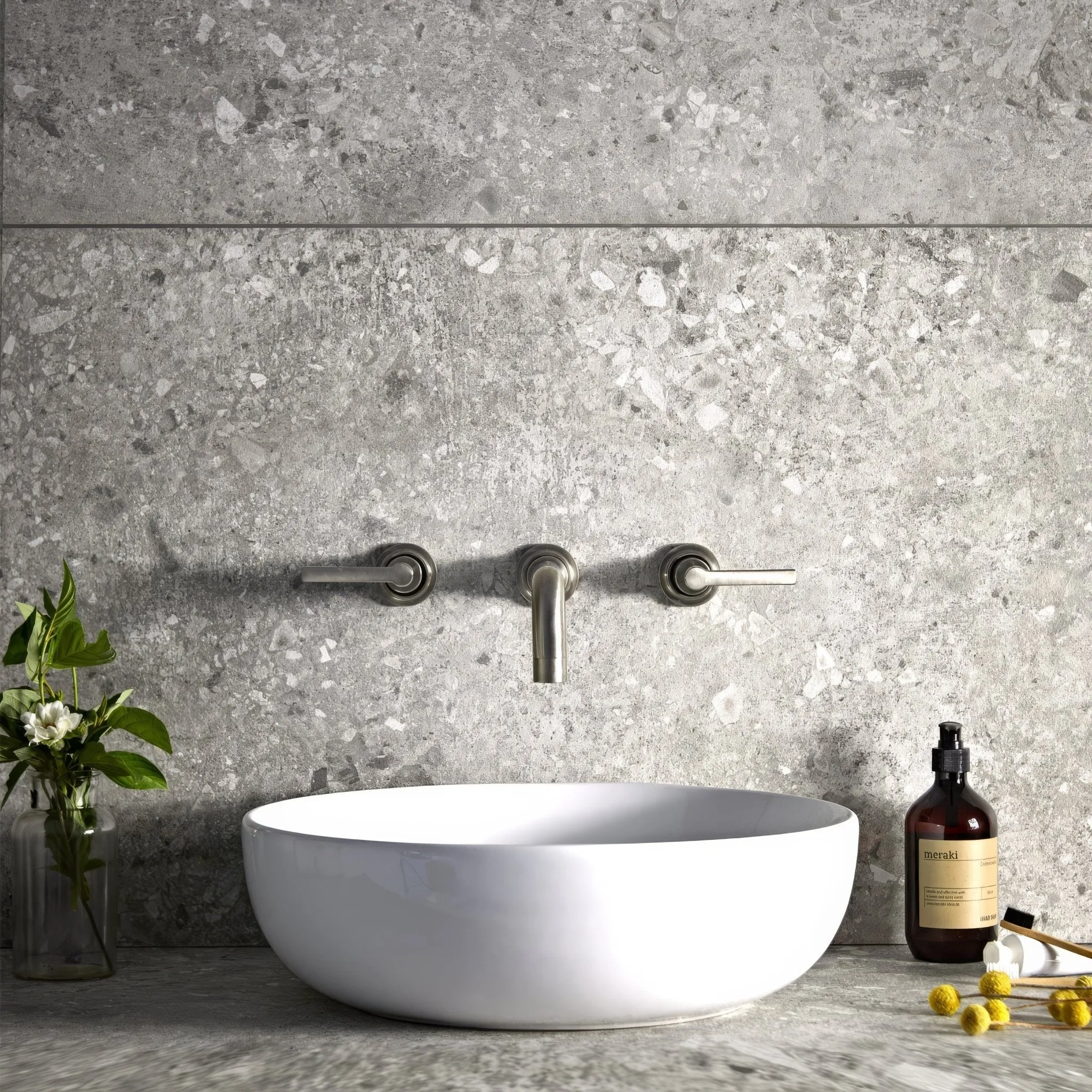Pebble Beach White 60 x 30cm