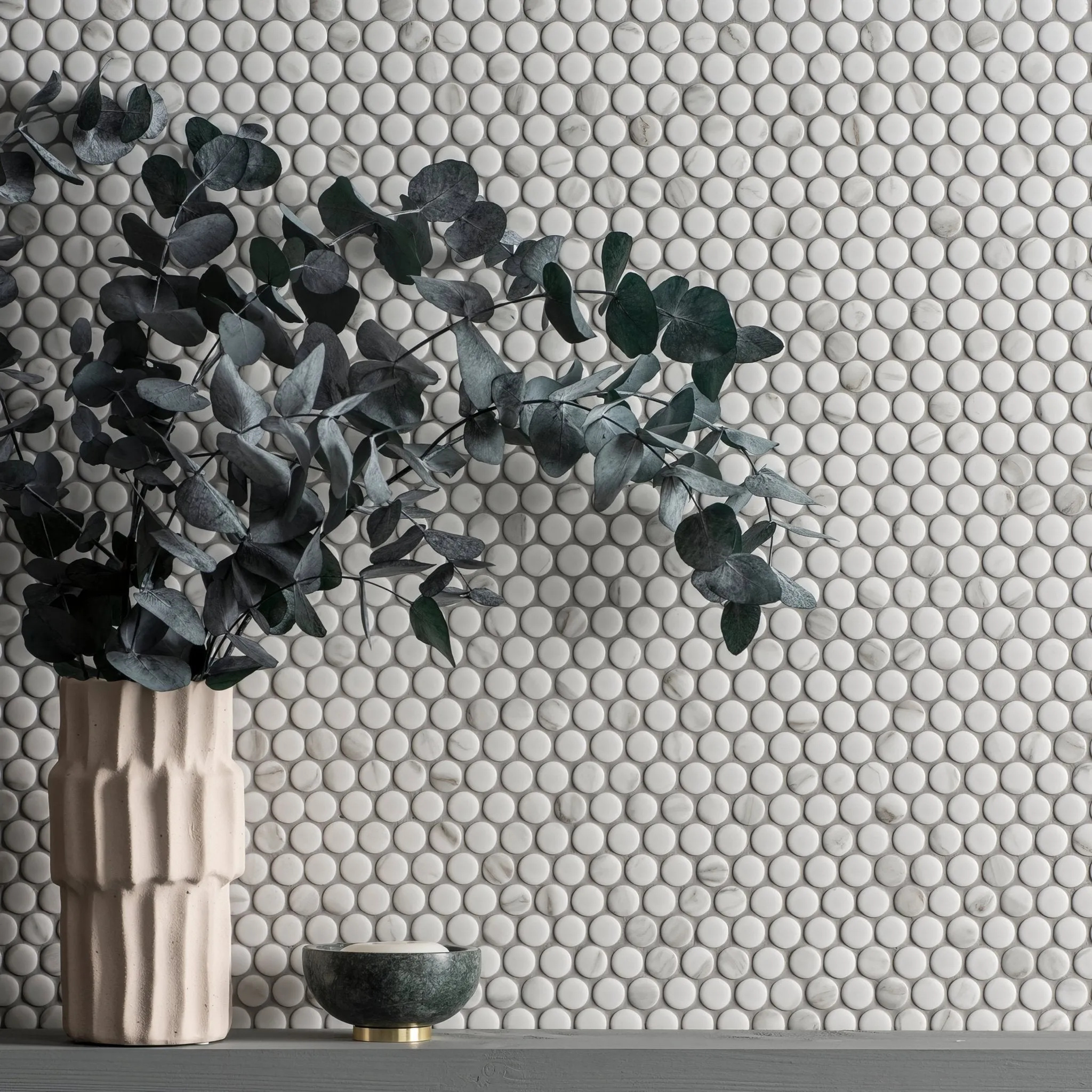 Penny Round Matt Carrara White